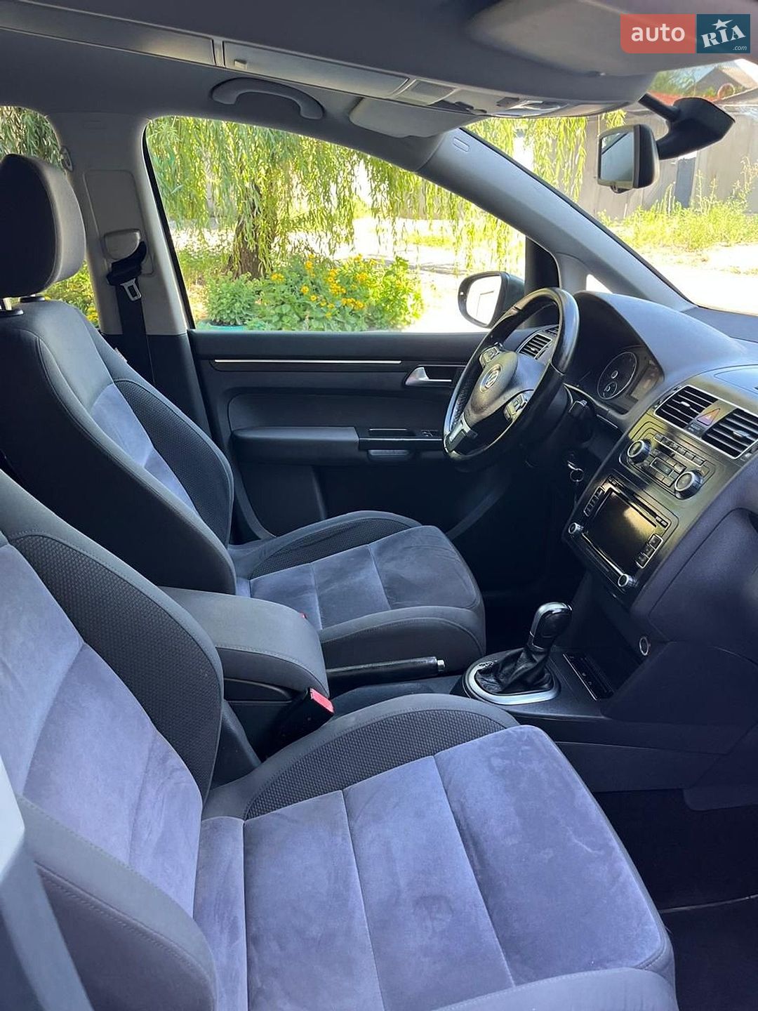 Volkswagen Touran 2010 VIN WVGZZZ1TZBW026838 фото оголошення 16 з 52