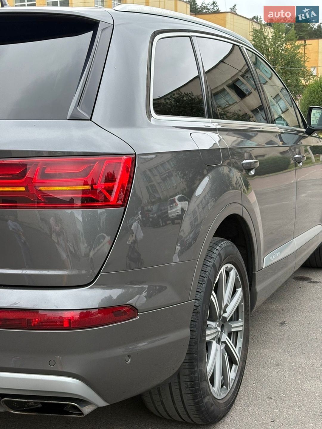 Audi Q7 2018 VIN WA1LAAF78KD000080 фото оголошення 9 з 30