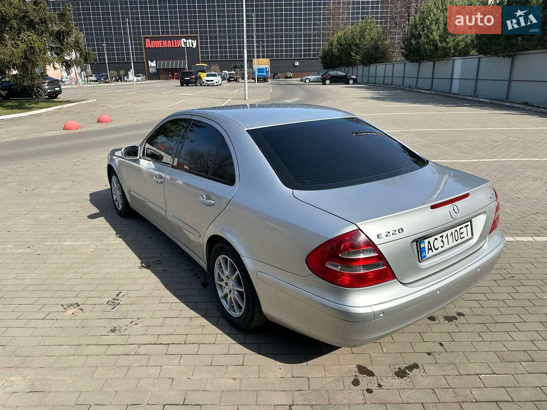 Mercedes-Benz E-Class 2005 VIN WDB2110061A748591 фото оголошення 6 з 11