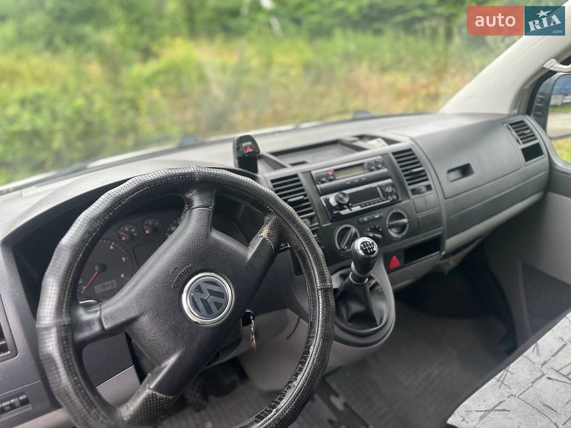 Volkswagen Transporter 2004 VIN WV1ZZZ7HZ5H016099 фото оголошення 2 з 6