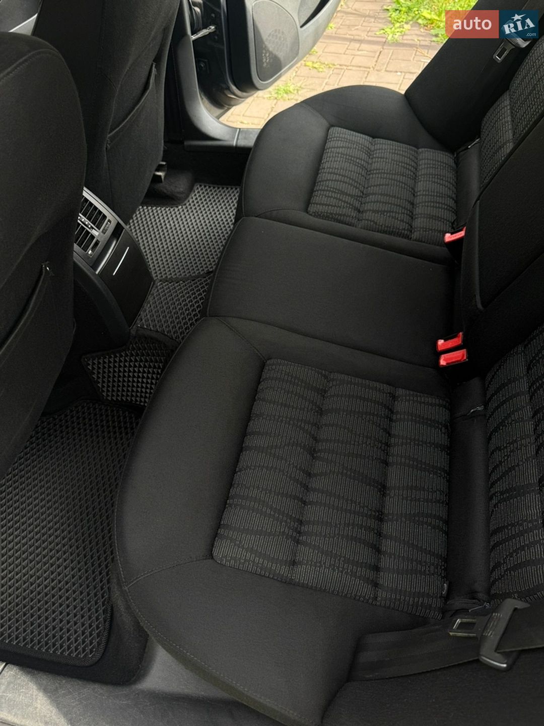 Skoda Octavia 2009 VIN TMBGJ61Z198012510 фото оголошення 10 з 13