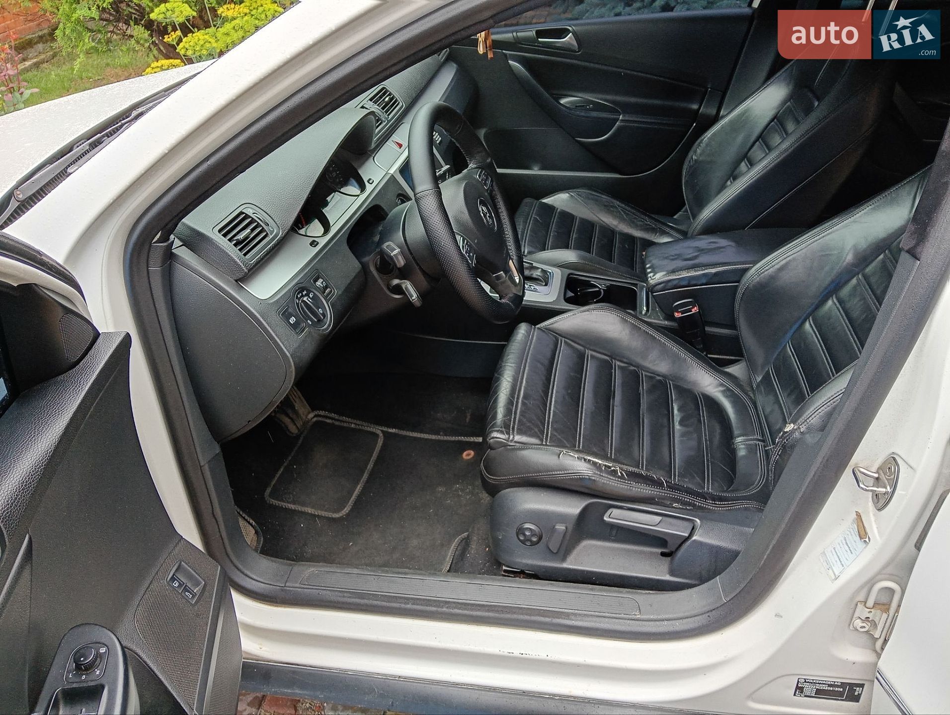 Volkswagen Passat 2010 VIN WVWZZZ3CZAE091208 фото оголошення 13 з 18