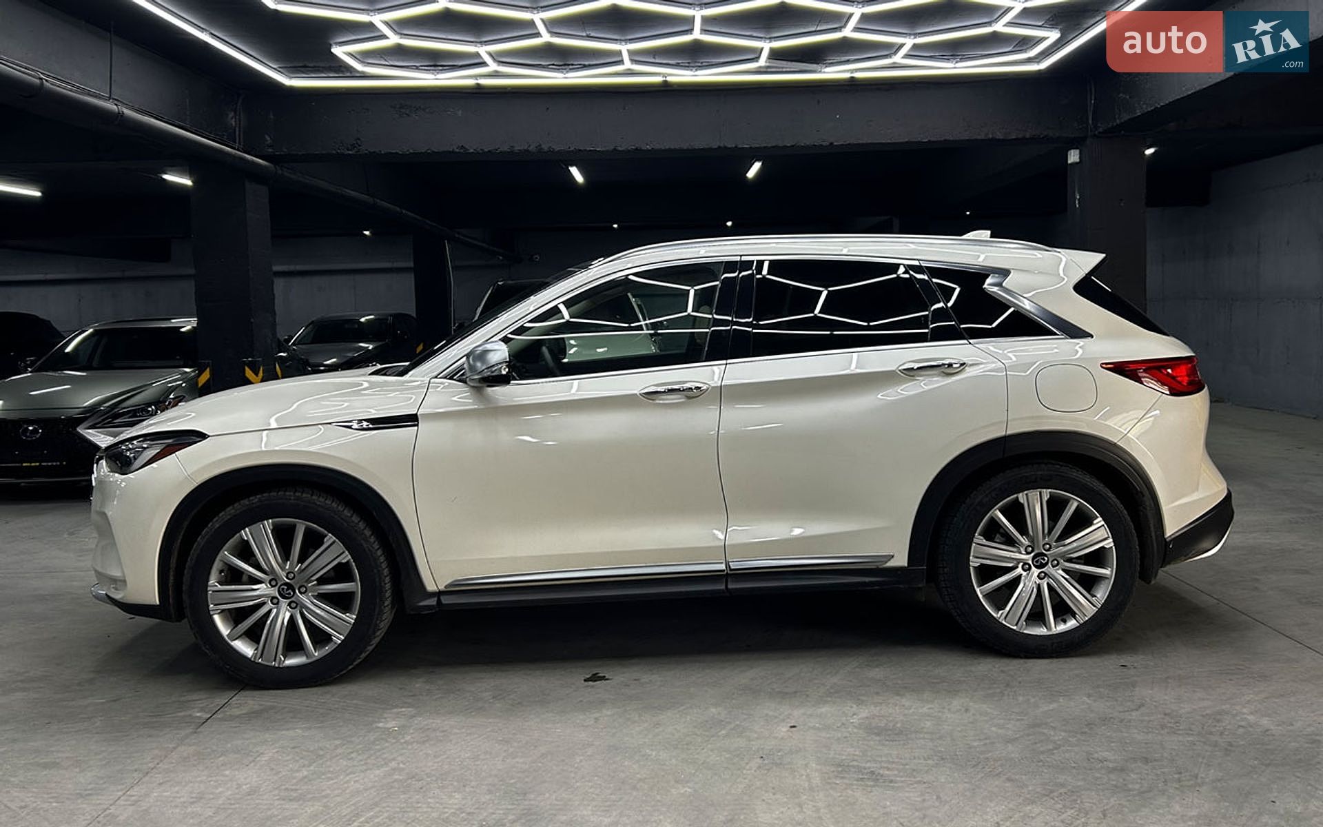 Infiniti QX50 2020 VIN 3PCAJ5CB1MF107187 фото оголошення 6 з 24