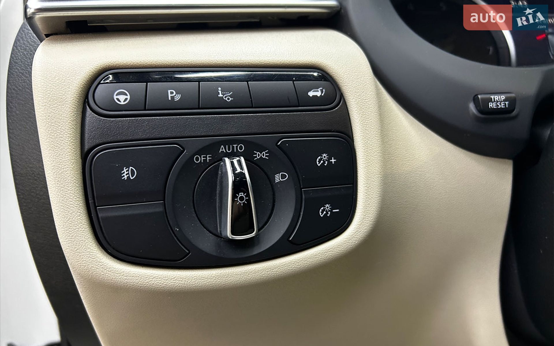 Infiniti QX50 2020 VIN 3PCAJ5CB1MF107187 фото оголошення 13 з 24