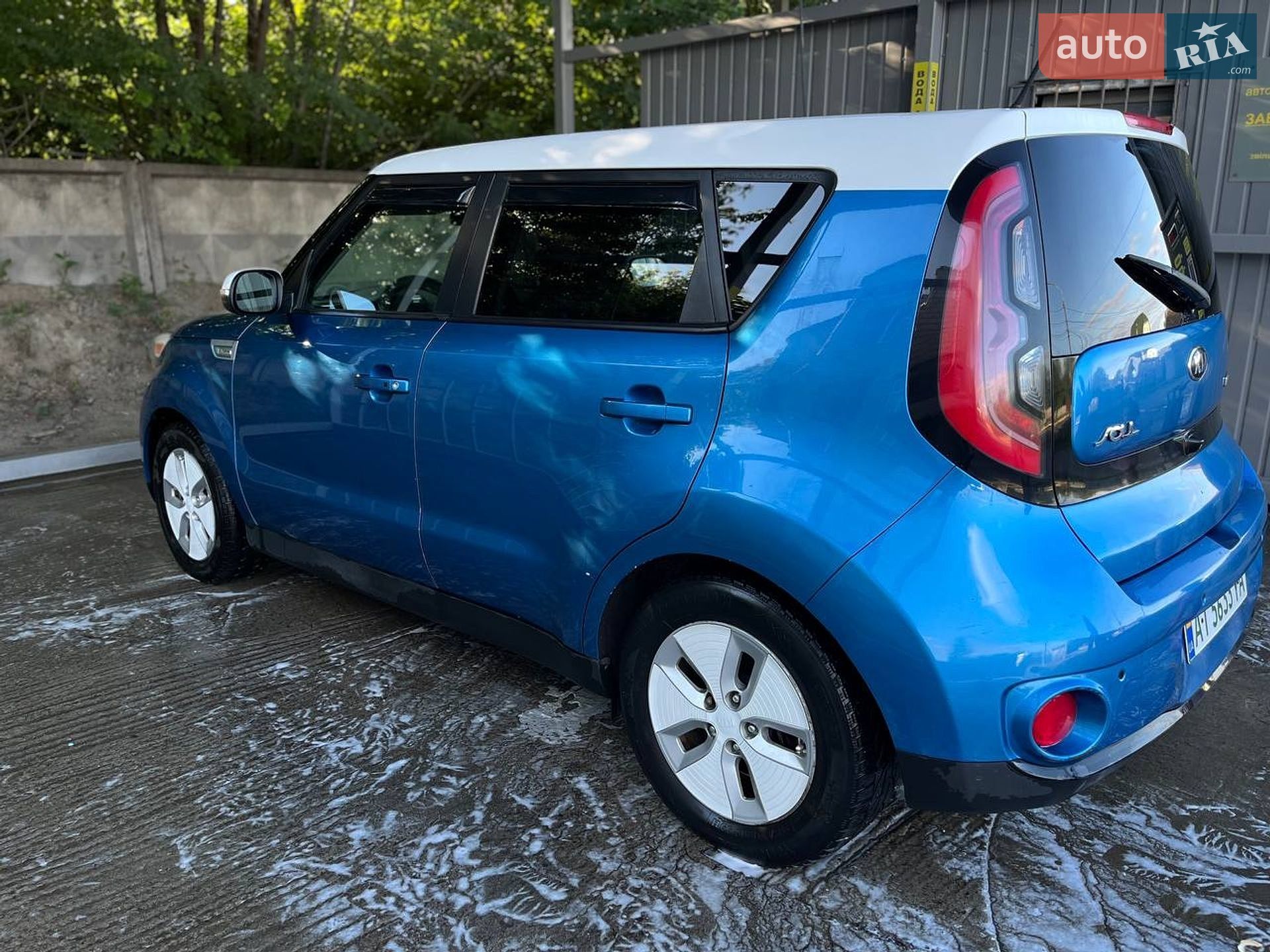 Kia Soul 2015 VIN KNDJX3AE0F7003797 фото оголошення 3 з 9