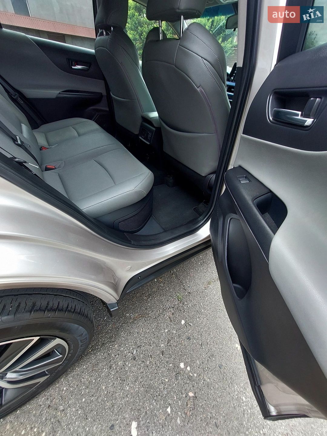 Toyota Venza 2021 VIN JTEAAAAH0MJ041719 фото оголошення 35 з 39