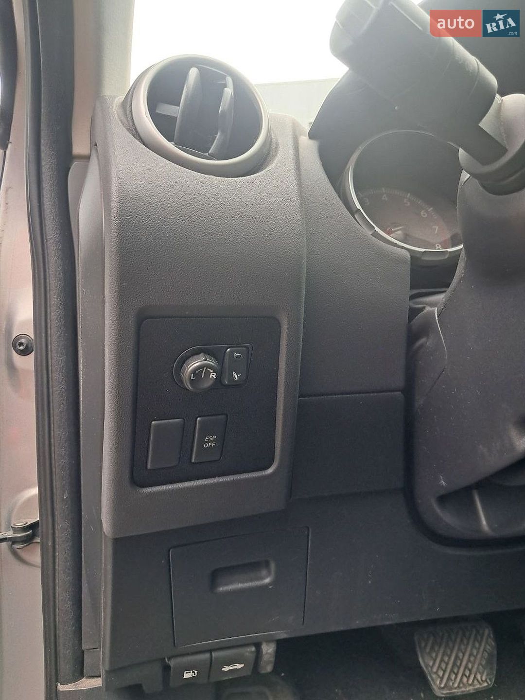 Nissan Qashqai 2009 VIN SJNFBNJ10U1468306 фото оголошення 6 з 17
