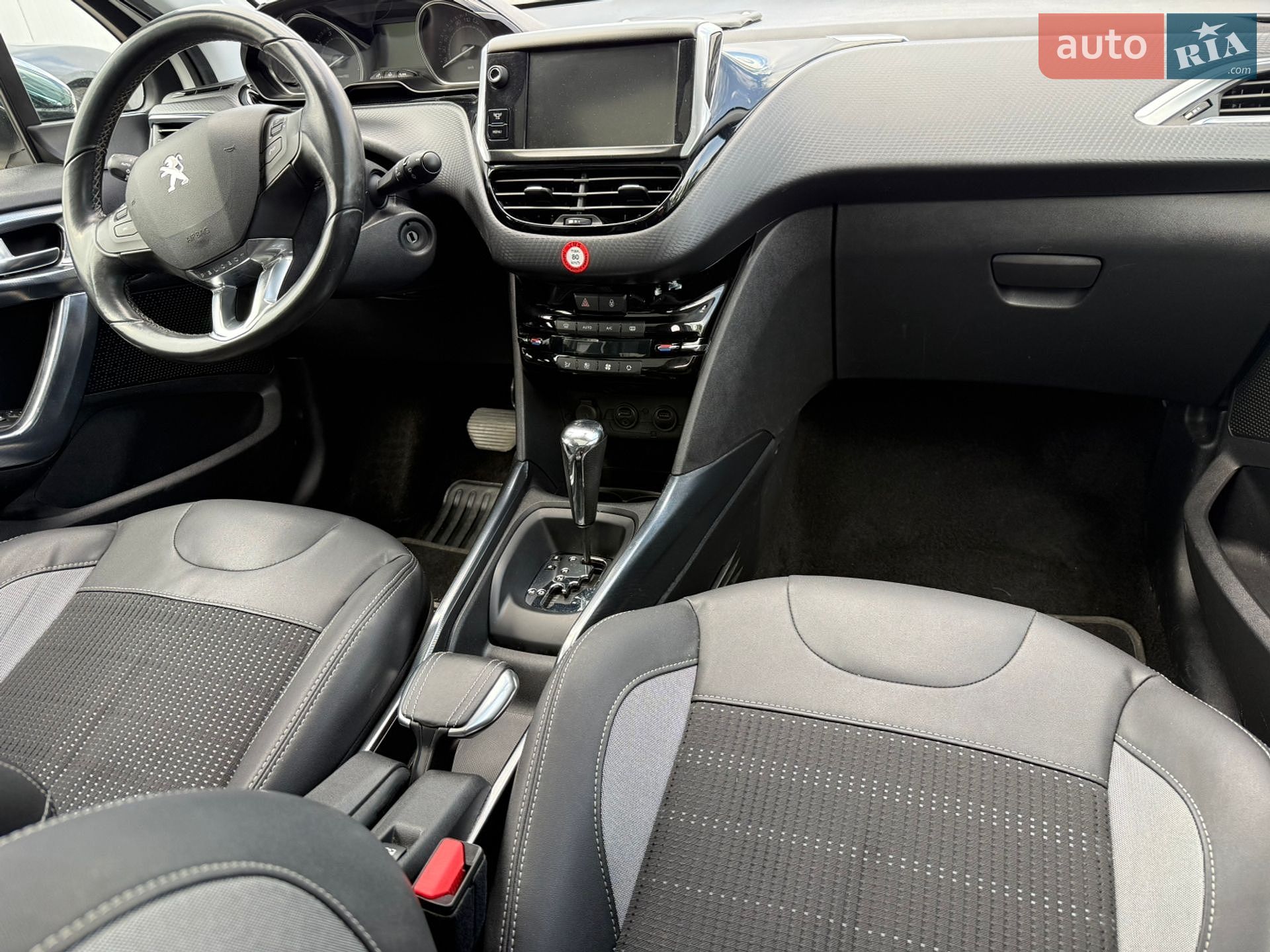 Peugeot 2008 2014 VIN VF3CU5FS9EY011545 фото оголошення 4 з 15