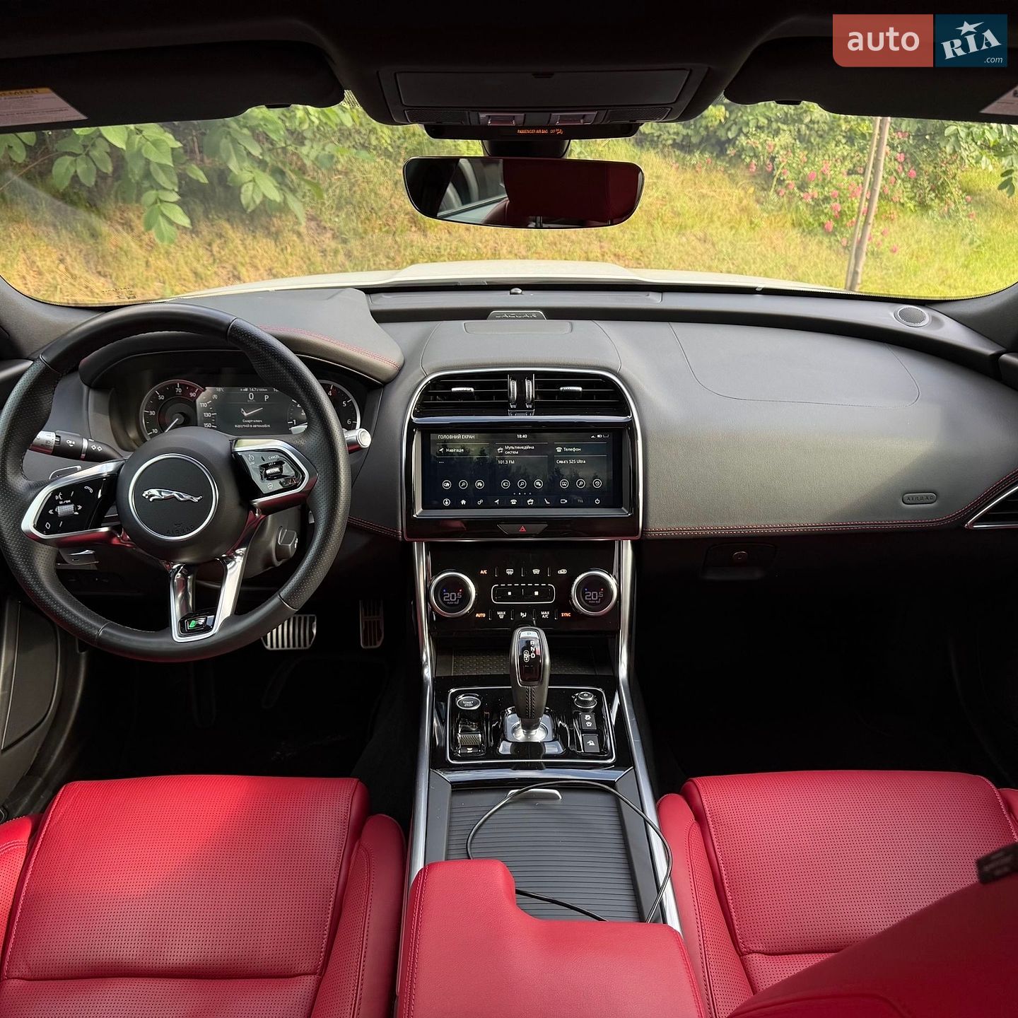 Jaguar XE 2020 VIN SAJAT4GXXLCP63752 фото оголошення 17 з 36