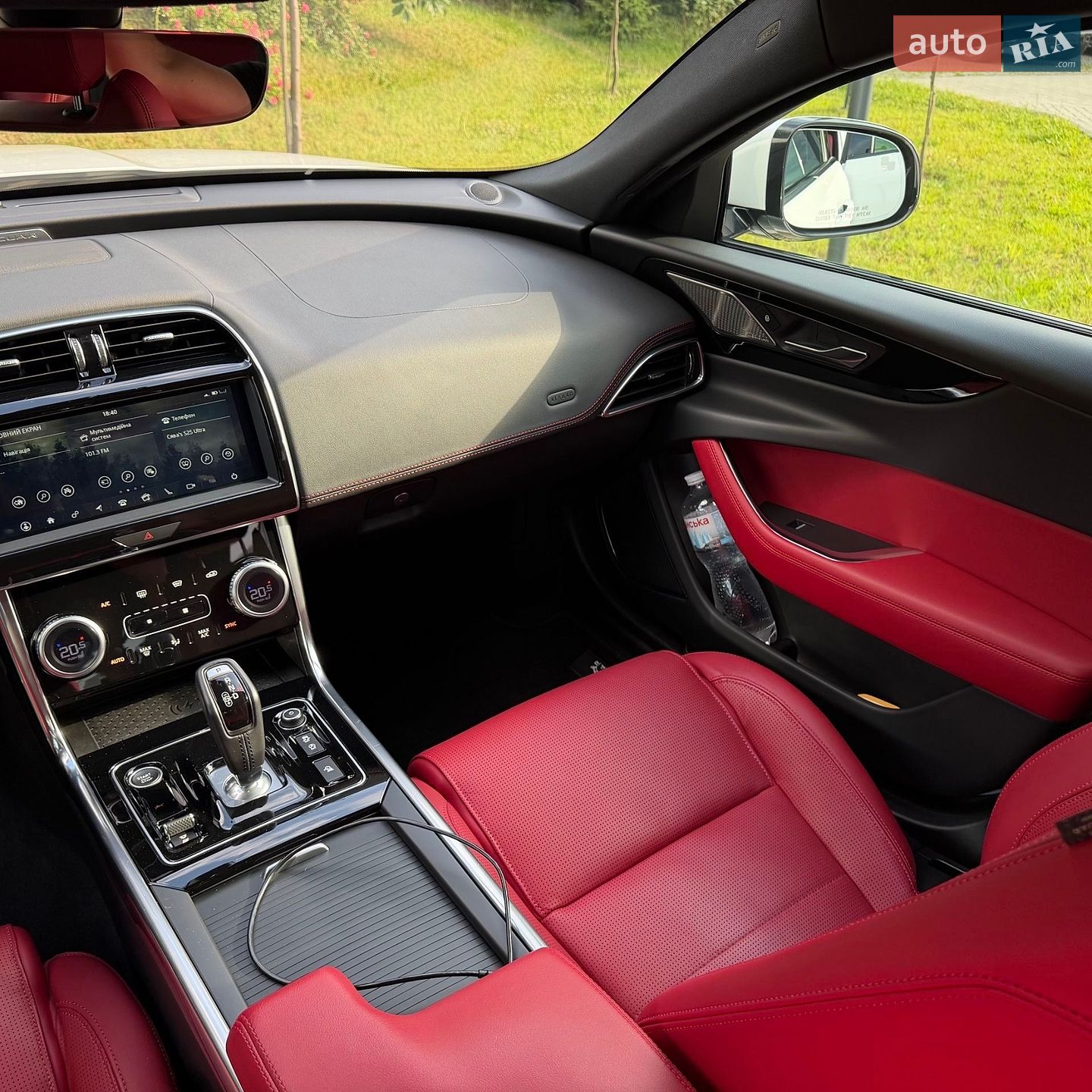 Jaguar XE 2020 VIN SAJAT4GXXLCP63752 фото оголошення 19 з 36