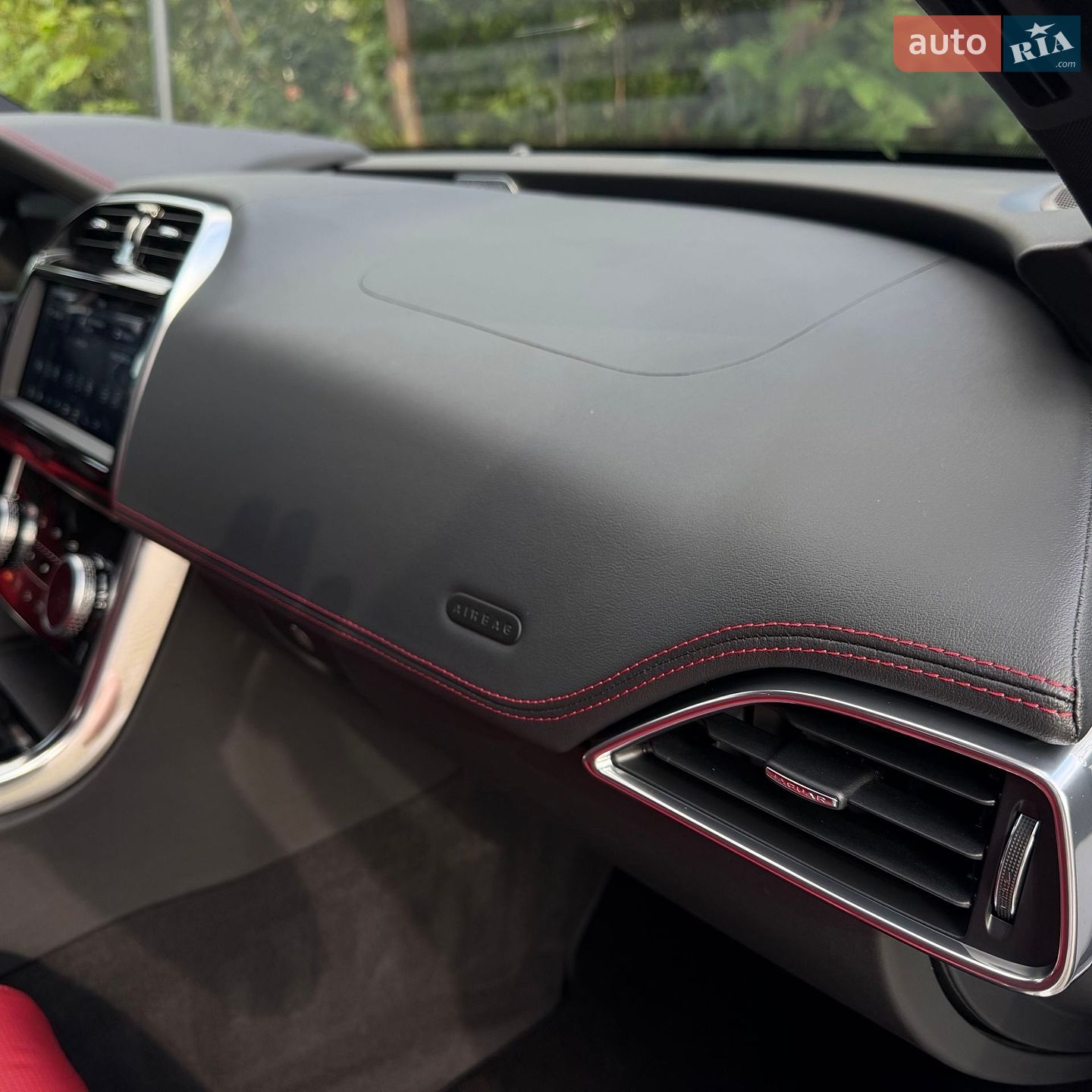 Jaguar XE 2020 VIN SAJAT4GXXLCP63752 фото оголошення 23 з 36