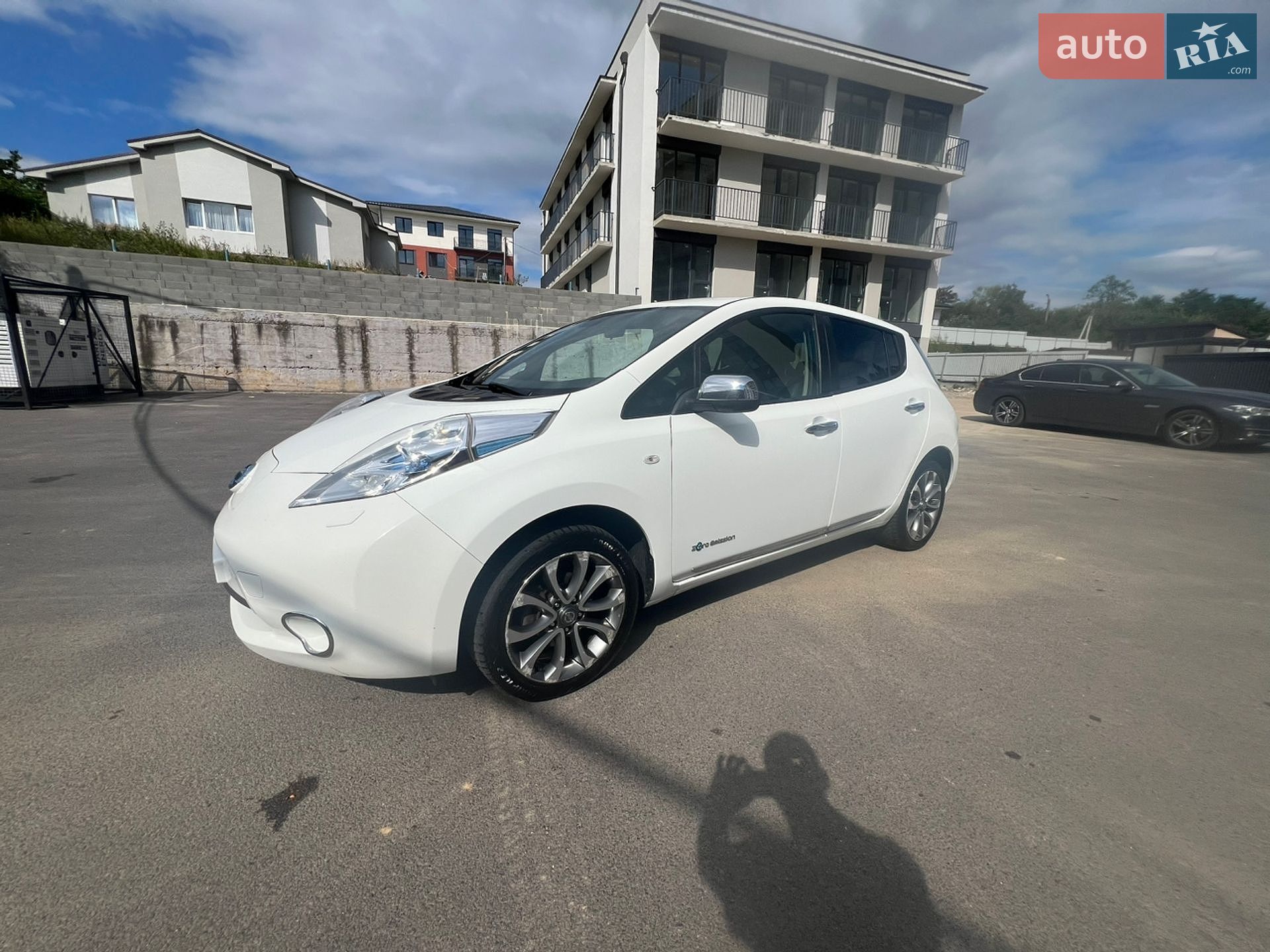 Nissan Leaf 2013 VIN SJNFAAZE0U6007690 фото оголошення 3 з 45