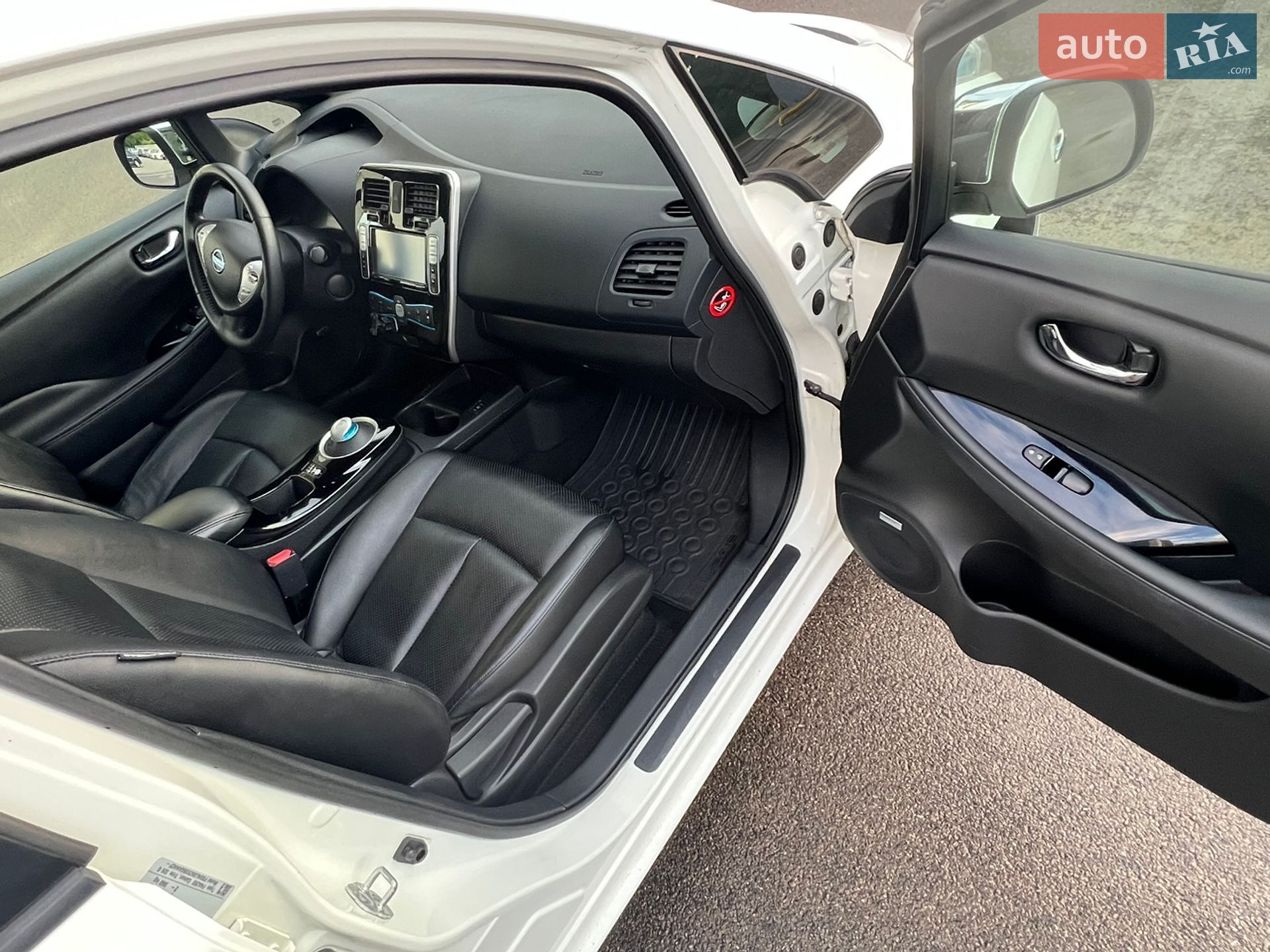 Nissan Leaf 2013 VIN SJNFAAZE0U6007690 фото оголошення 30 з 45