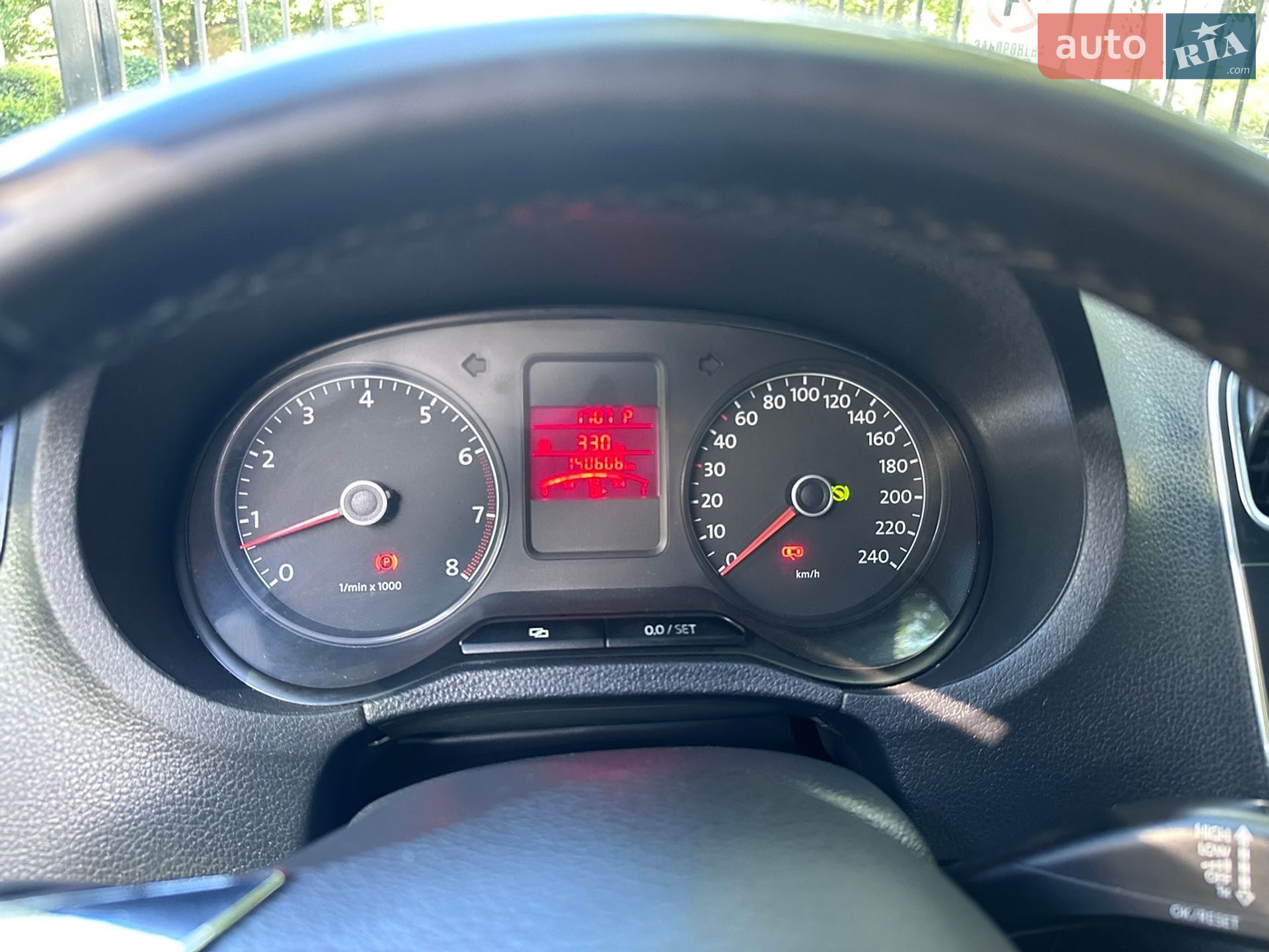 Volkswagen Polo 2017 VIN XW8ZZZ61ZHG051143 фото оголошення 33 з 35