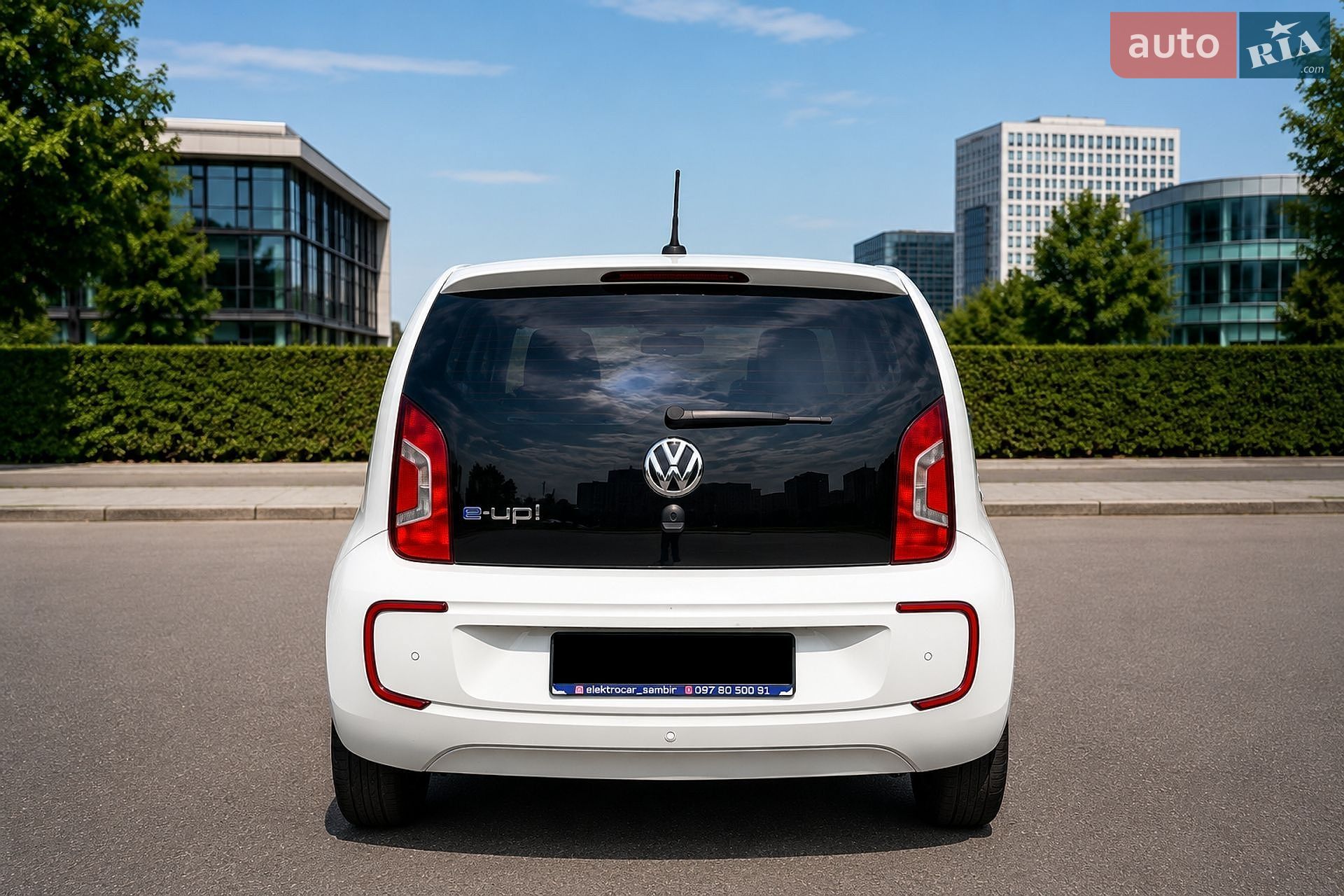 Volkswagen e-Up 2014 VIN WVWZZZAAZED903820 фото оголошення 18 з 18
