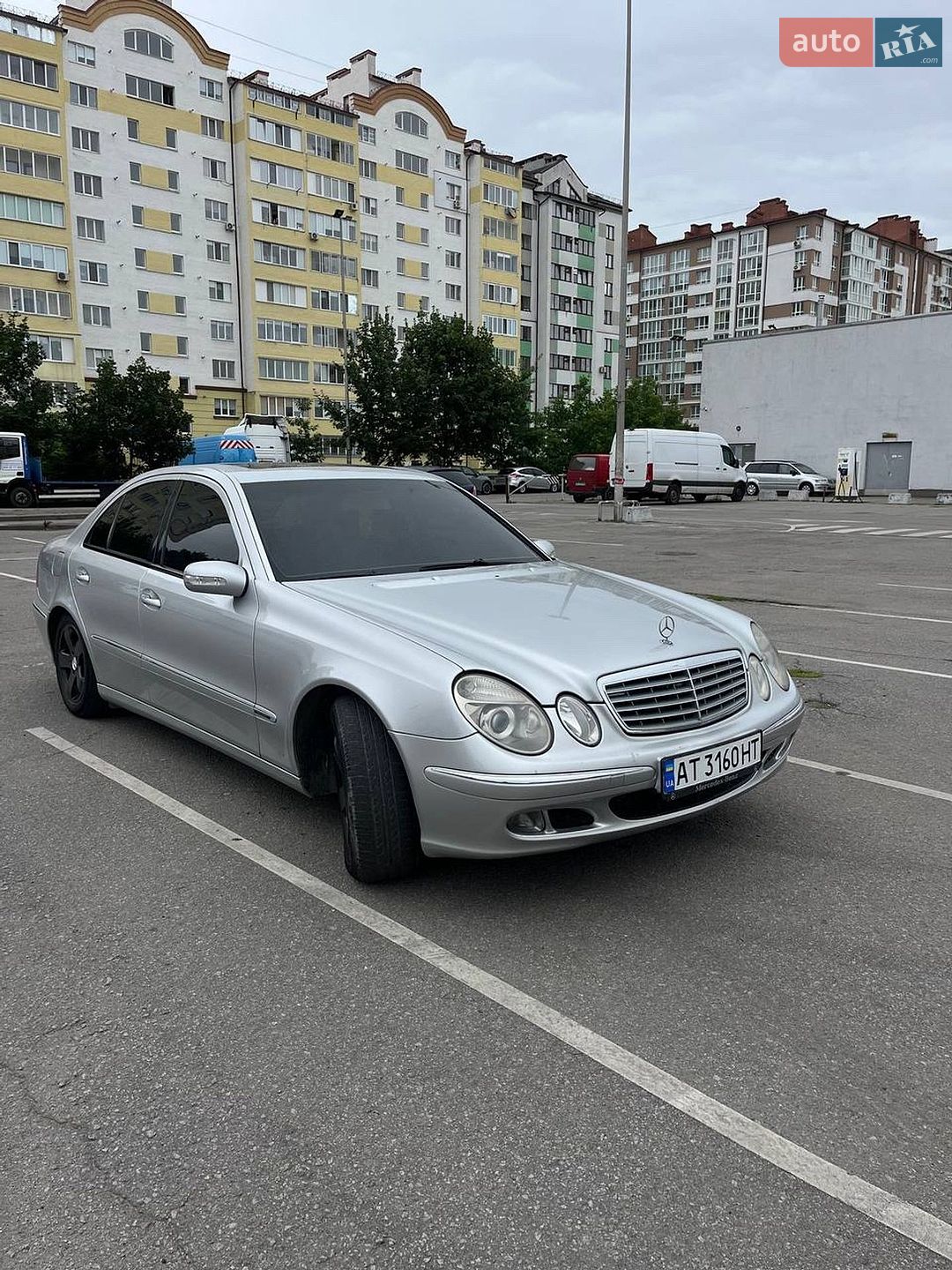Mercedes-Benz E-Class 2002 VIN WDB2110161A045572 фото оголошення 2 з 7