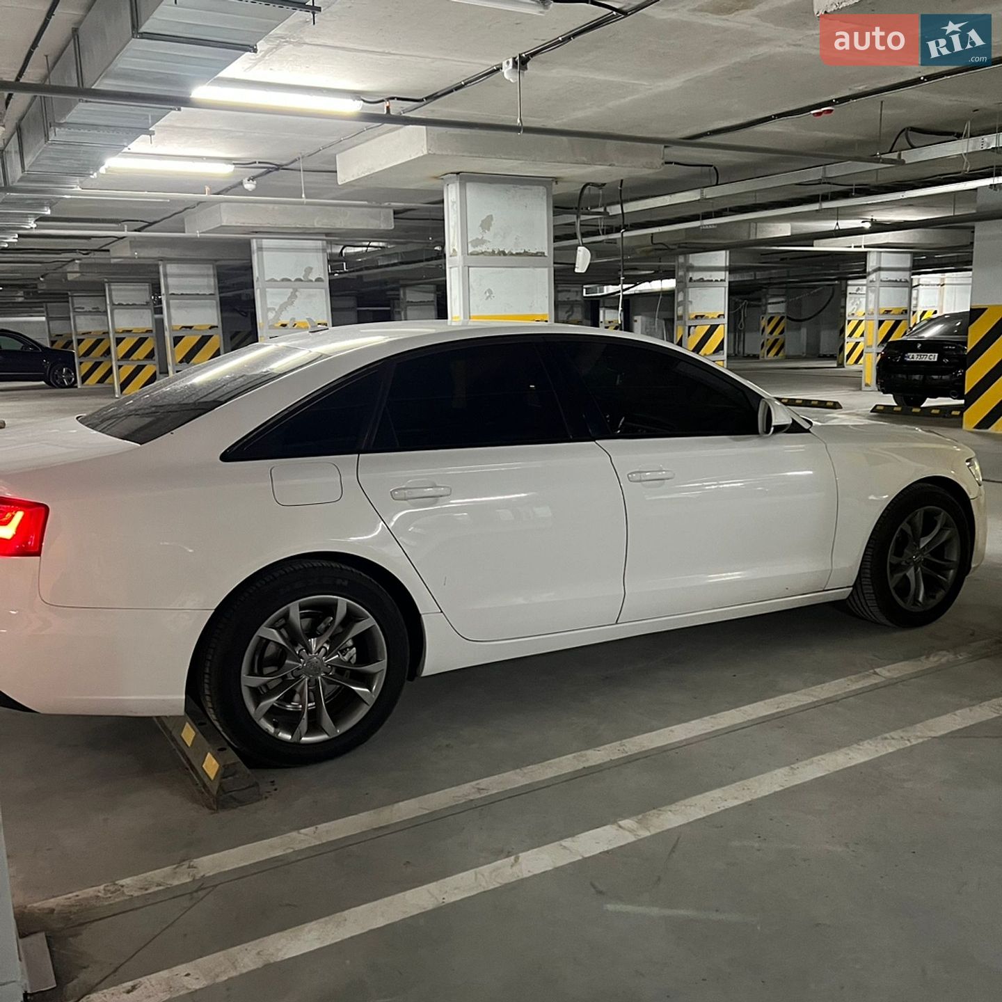 Audi A6 2013 VIN WAUZZZ4G1DN139665 фото оголошення 2 з 26
