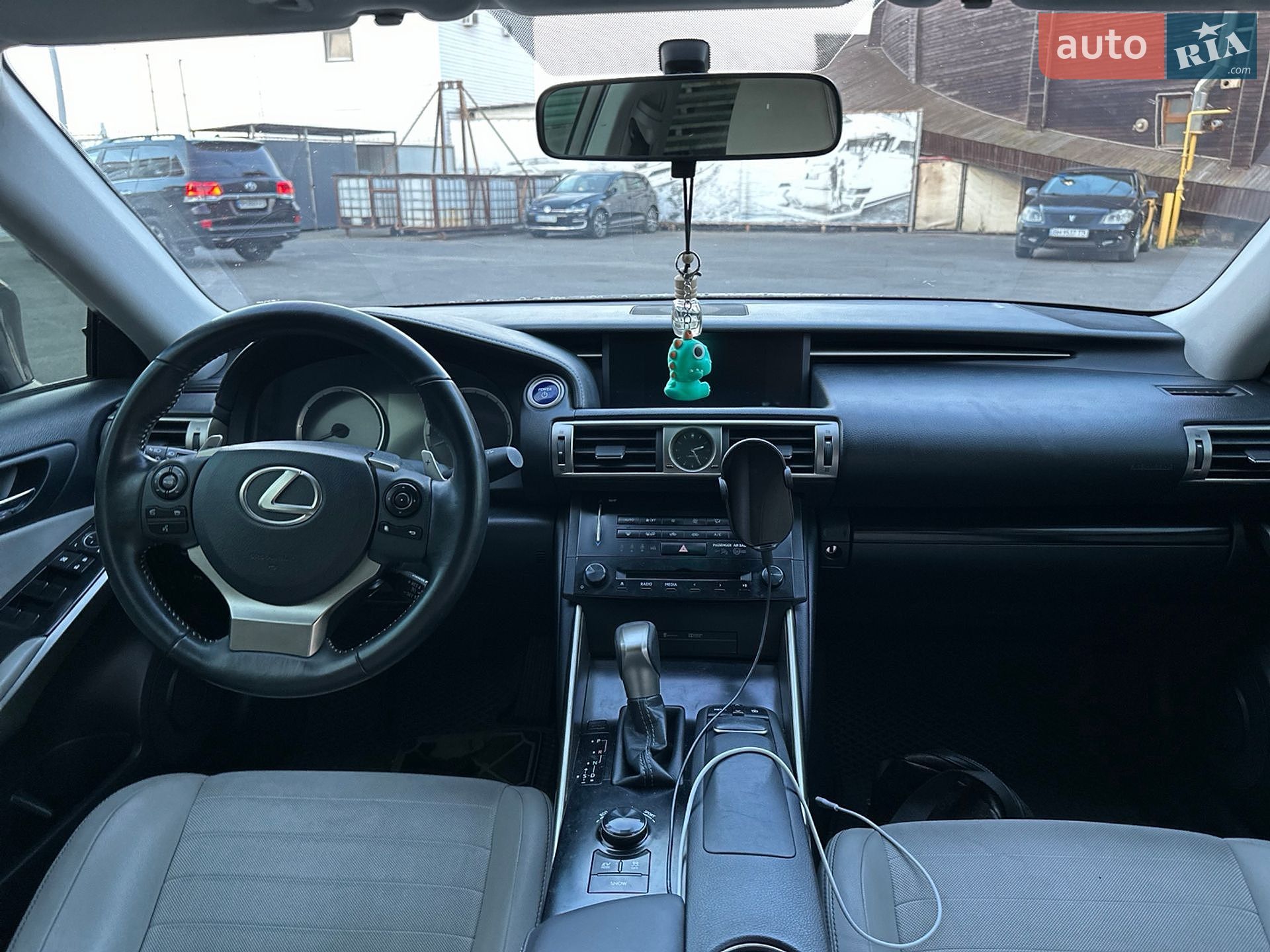 Lexus IS 2014 VIN JTHBH5D2605028607 фото оголошення 16 з 23