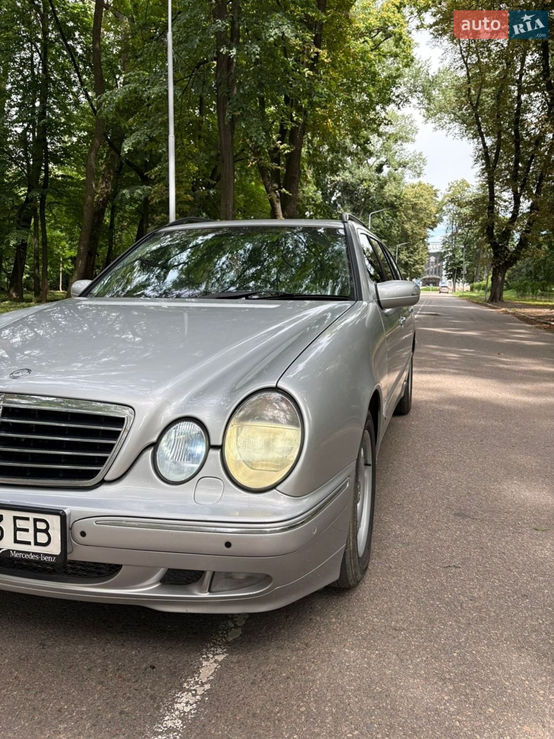 Mercedes-Benz E-Class 2002 VIN WDB2102261X080822 фото оголошення 3 з 30