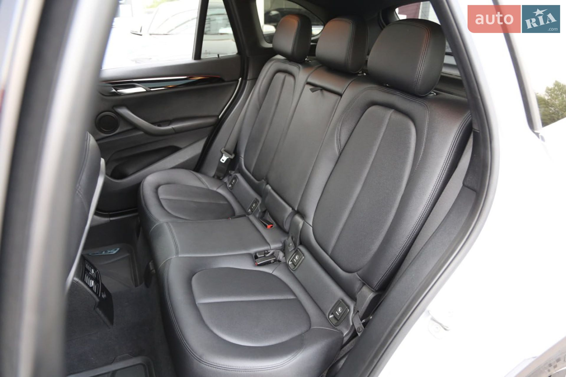 BMW X1 2016 VIN WBXHT3C39G5E49620 фото оголошення 8 з 8