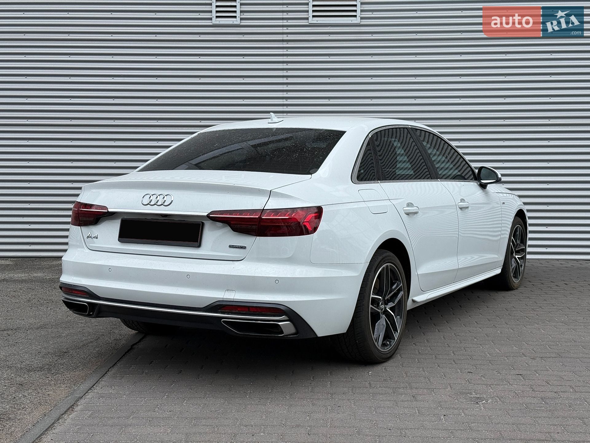 Audi A4 2020 VIN WAUENAF46LN011628 фото оголошення 10 з 44