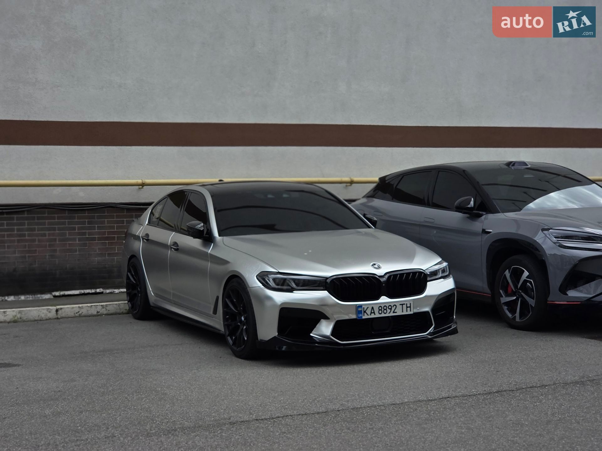 BMW 5 Series 2018 VIN WBAJE5C58JWA95562 фото оголошення 25 з 26