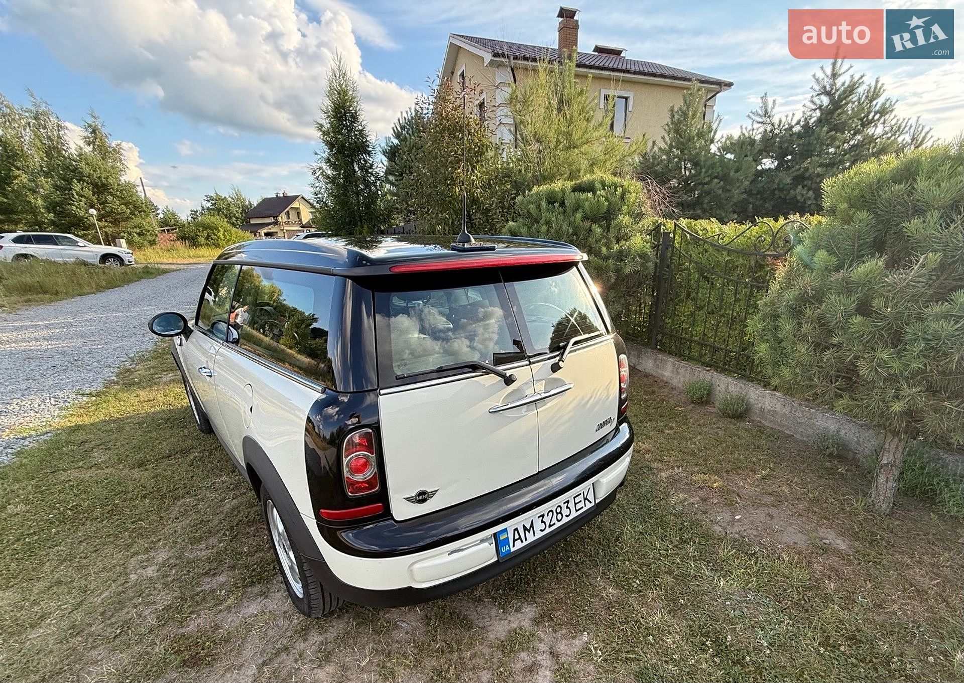 Mini Cooper 2011 VIN WMWXE51000T145613 фото оголошення 13 з 18