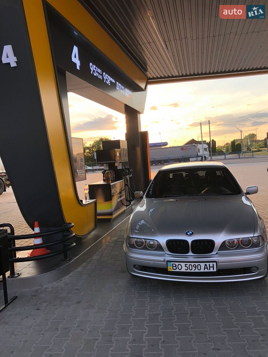 BMW 5 Series 2002 VIN WBADT21020GZ08215 фото оголошення 2 з 16