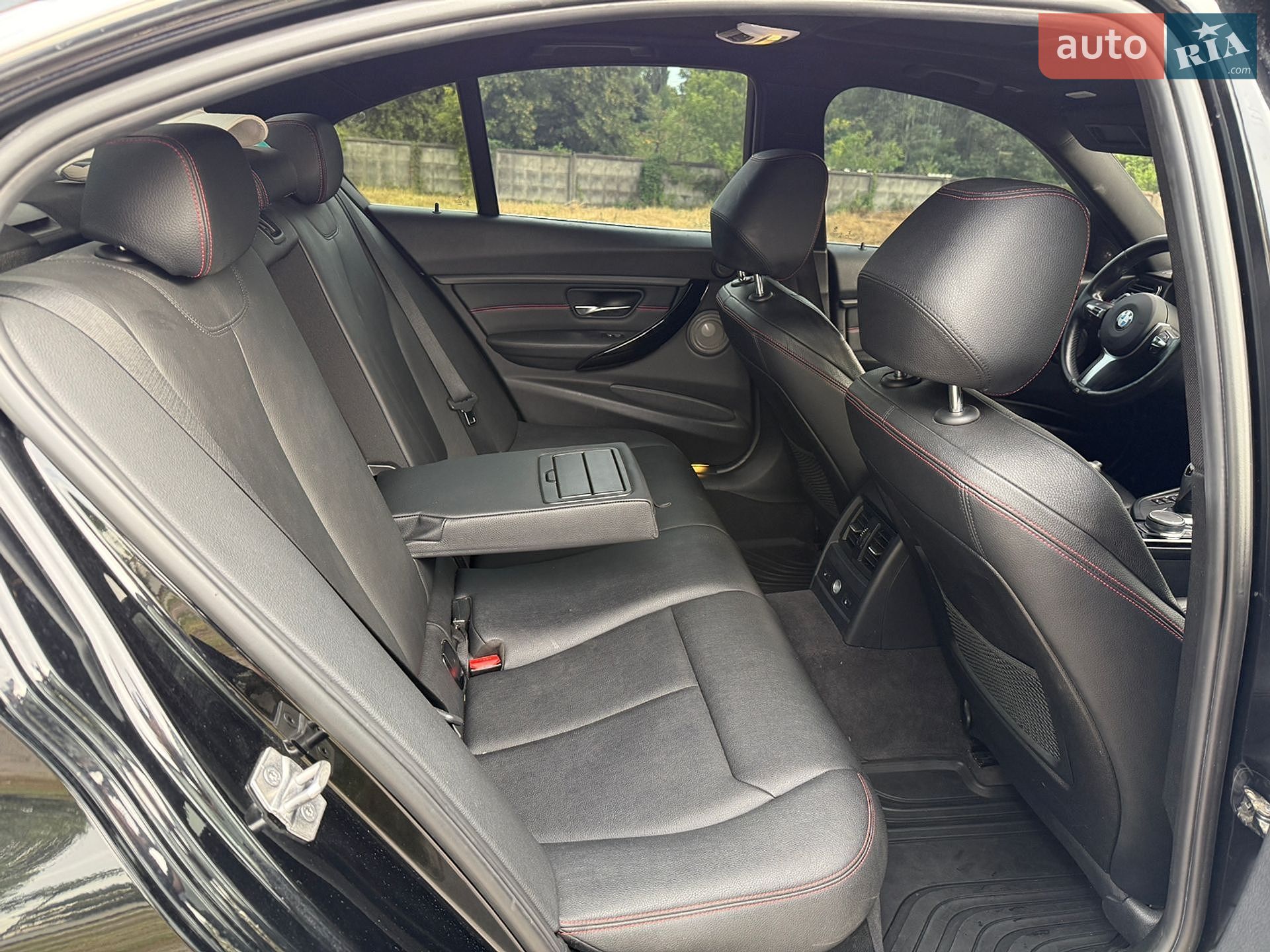 BMW 3 Series 2016 VIN WBA8B3G56GNT91858 фото оголошення 31 з 59