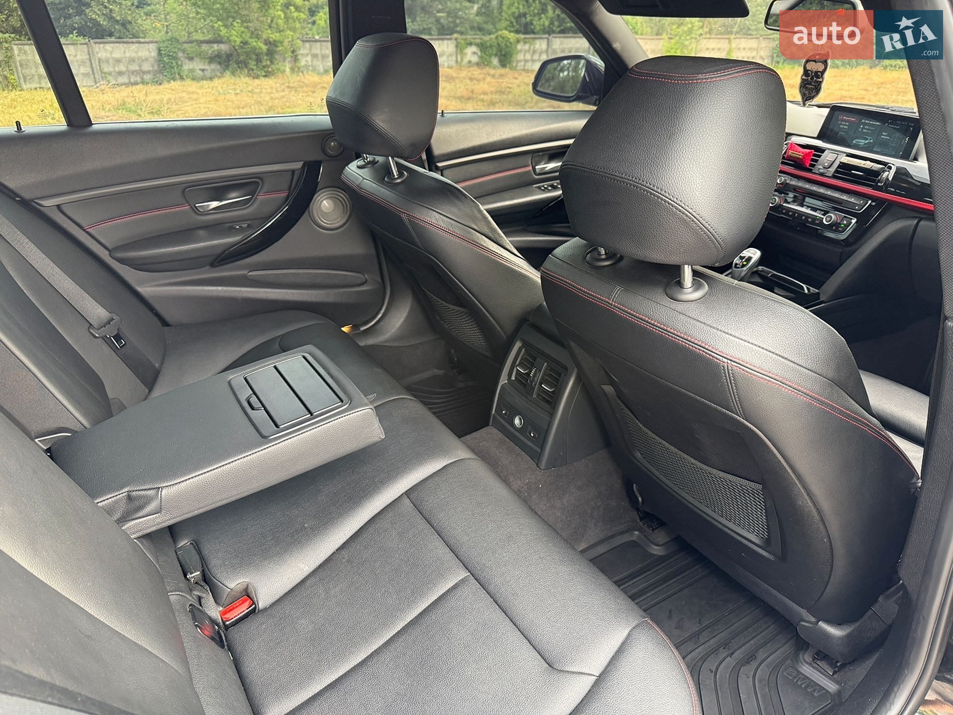 BMW 3 Series 2016 VIN WBA8B3G56GNT91858 фото оголошення 33 з 59