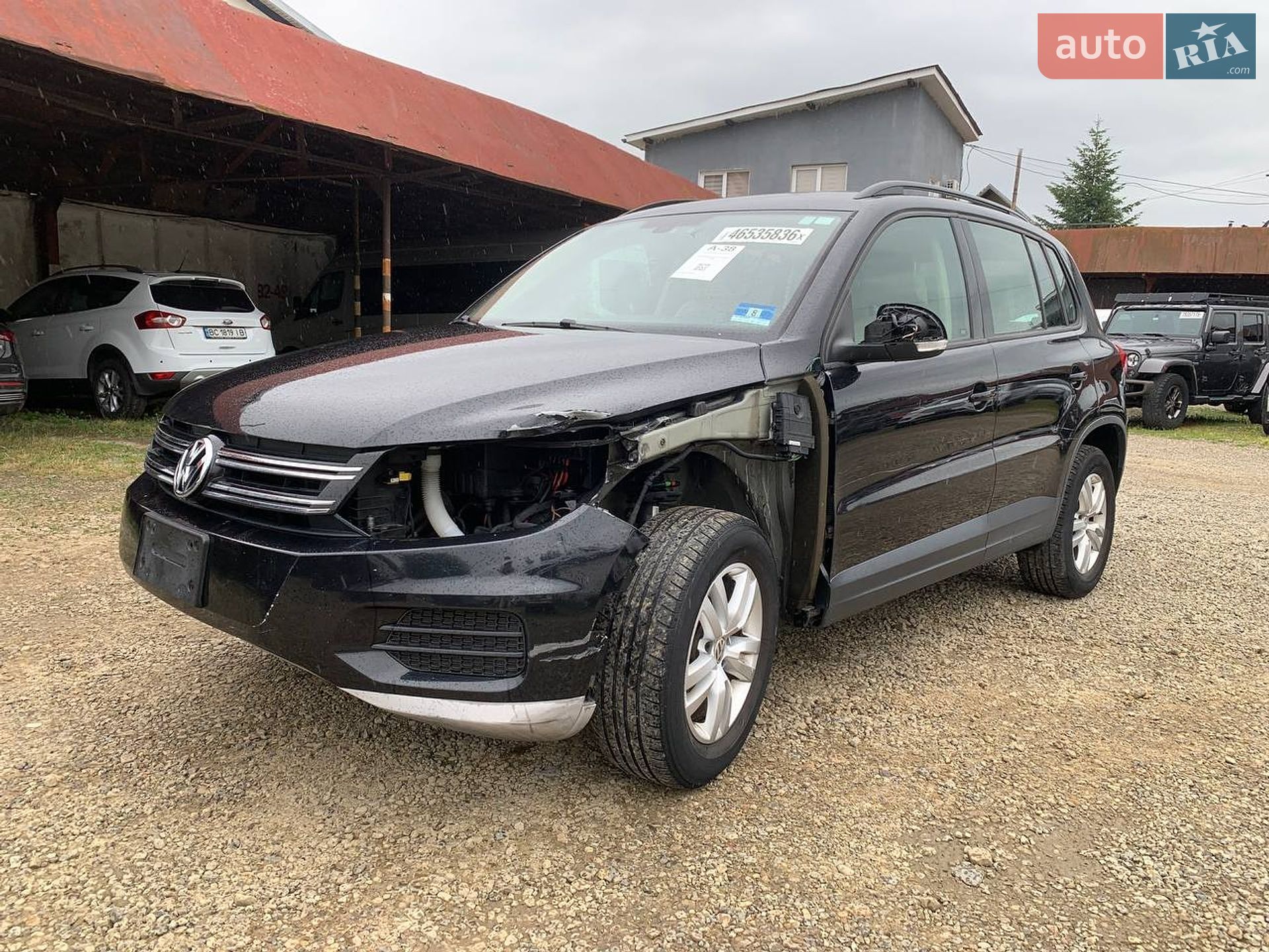 Volkswagen Tiguan 2016 VIN WVGBV7AX0GW606996 фото оголошення 3 з 37