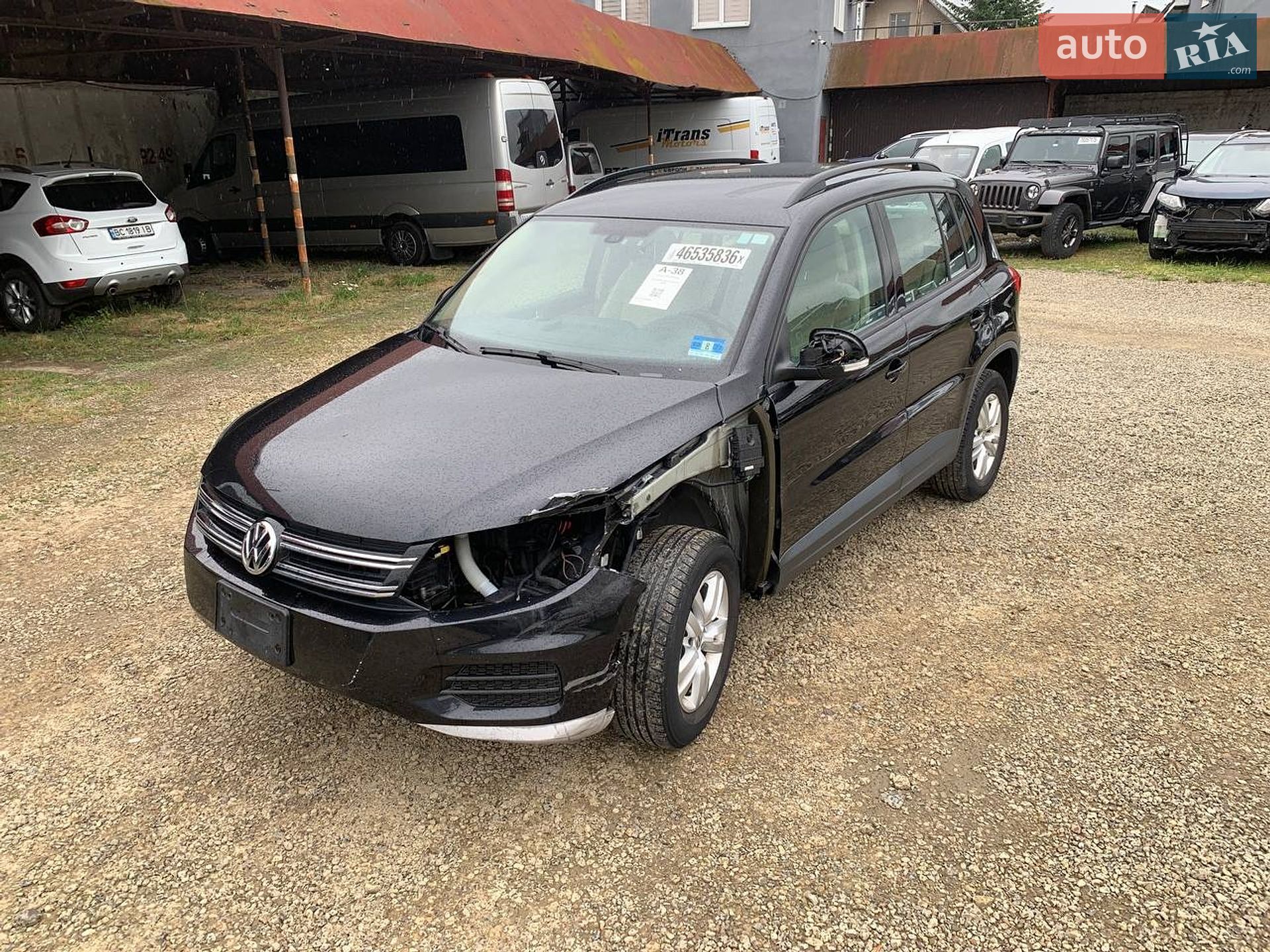 Volkswagen Tiguan 2016 VIN WVGBV7AX0GW606996 фото оголошення 2 з 37