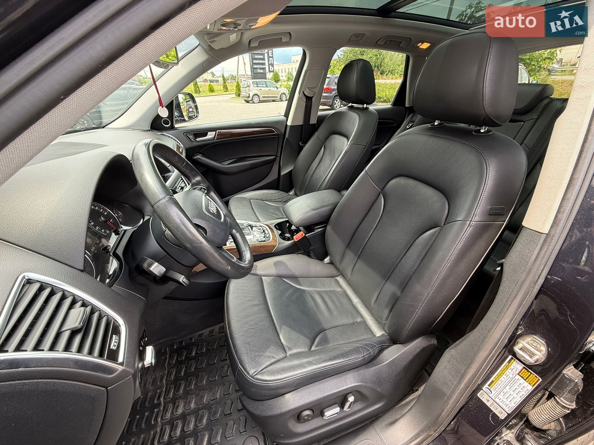 Audi Q5 2015 VIN WA1L2AFP2GA046851 фото оголошення 20 з 34