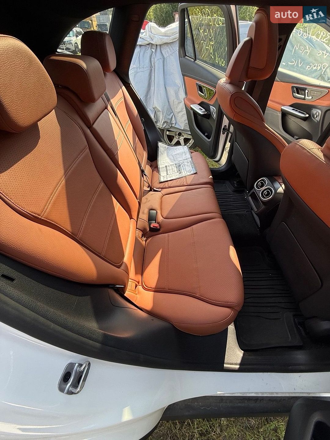Mercedes-Benz GLC-Class 2023 VIN W1NKM4HB4PF044187 фото оголошення 2 з 9