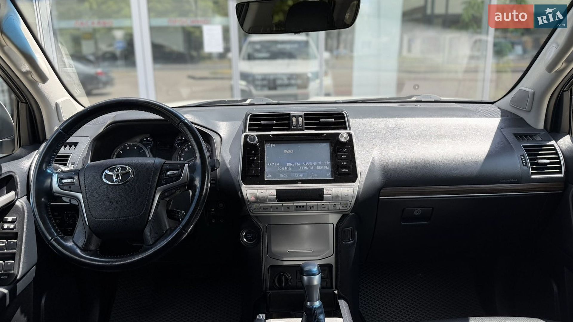 Toyota Land Cruiser Prado 2020 VIN JTEBU3FJ105089235 фото оголошення 8 з 19