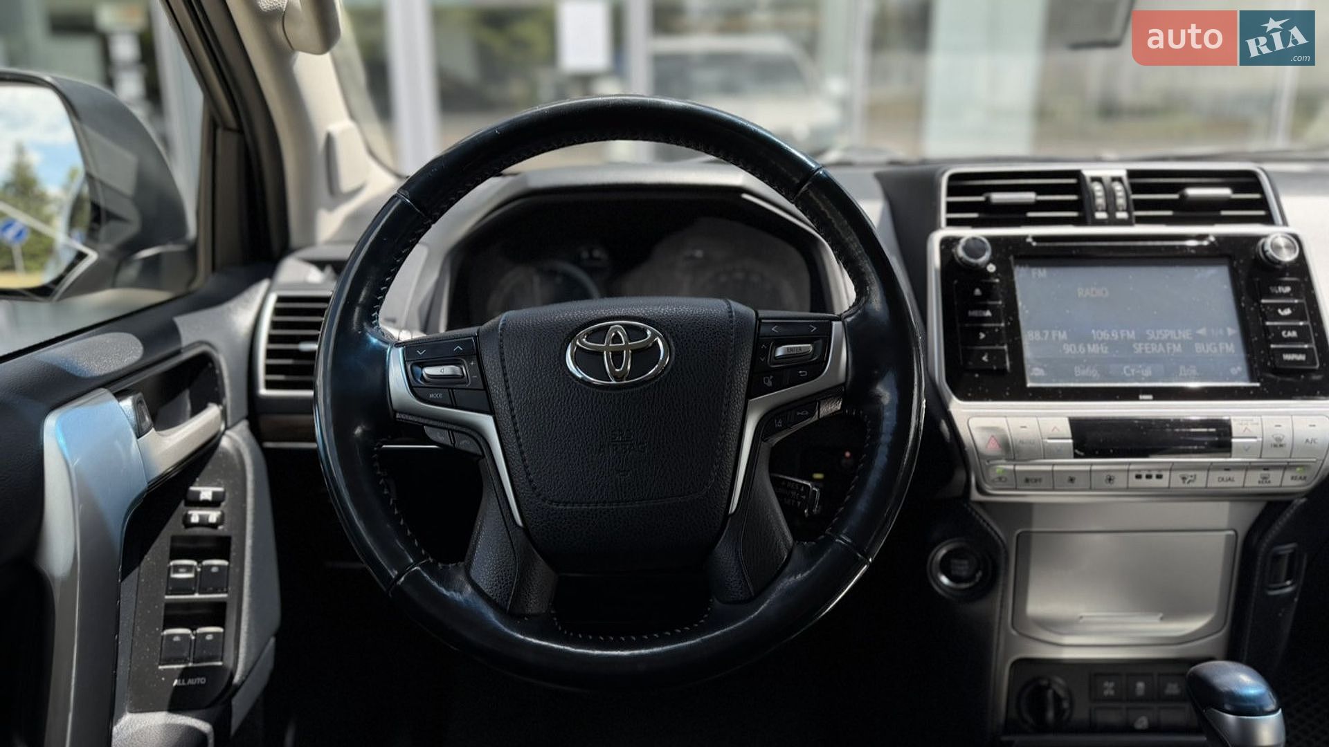 Toyota Land Cruiser Prado 2020 VIN JTEBU3FJ105089235 фото оголошення 9 з 19