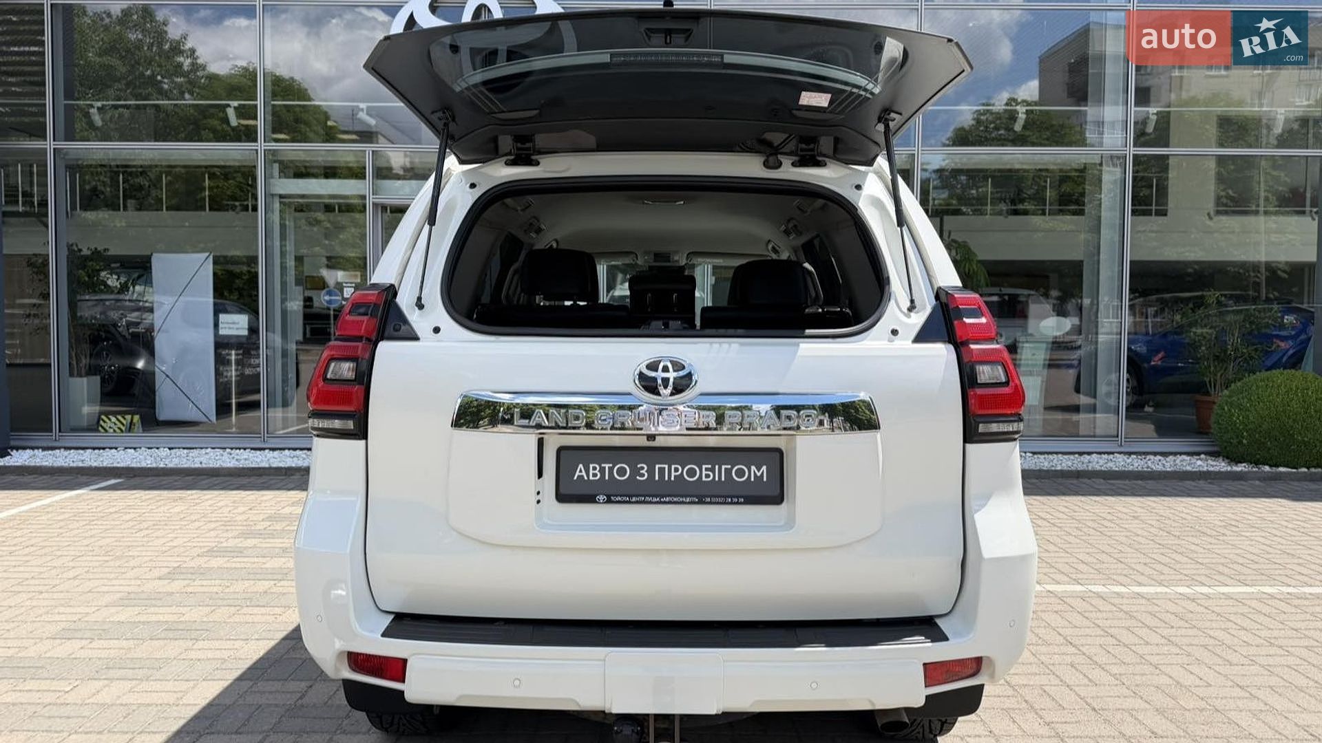 Toyota Land Cruiser Prado 2020 VIN JTEBU3FJ105089235 фото оголошення 17 з 19