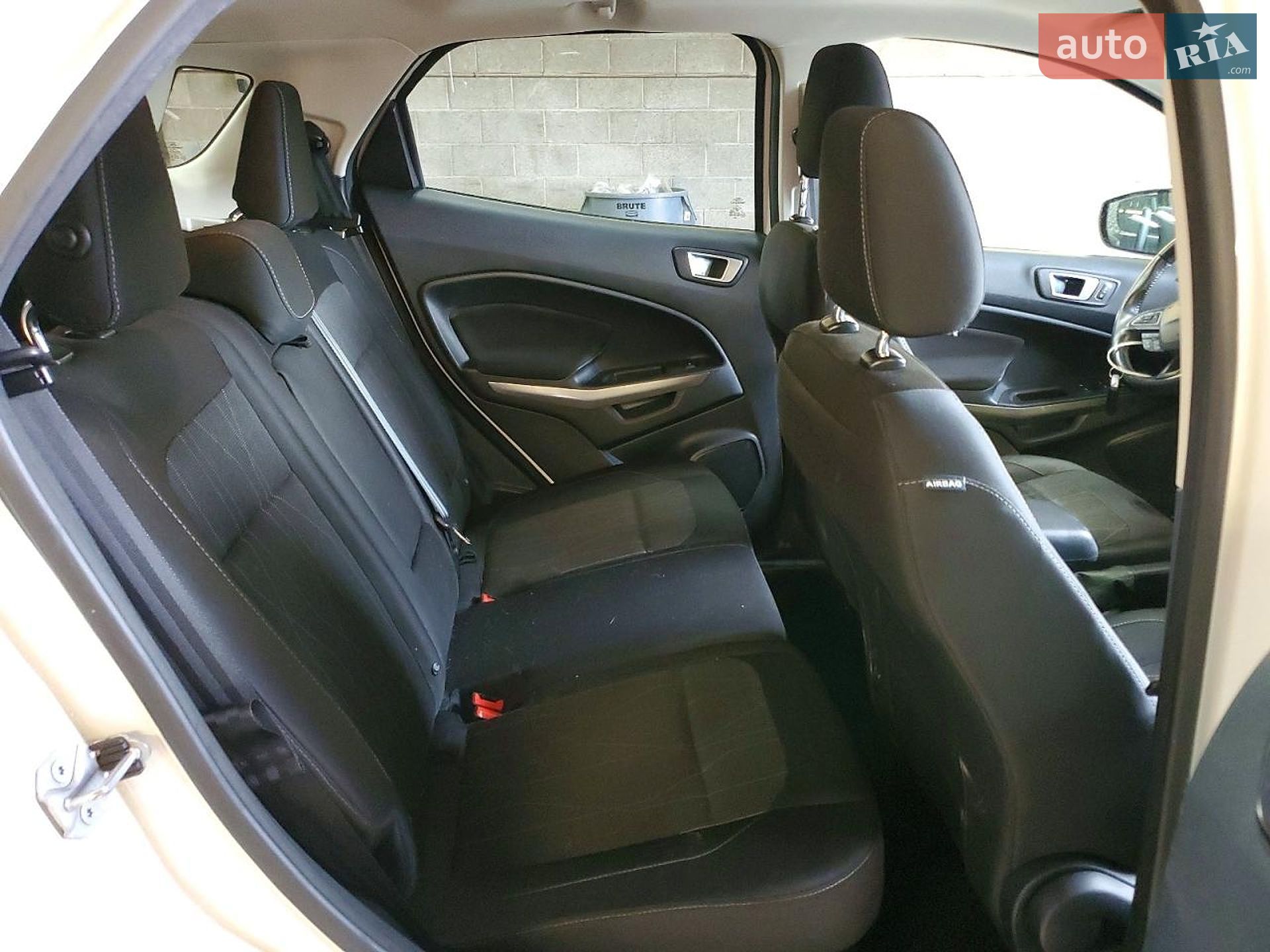 Ford EcoSport 2018 VIN MAJ6P1UL8JC188904 фото оголошення 11 з 13