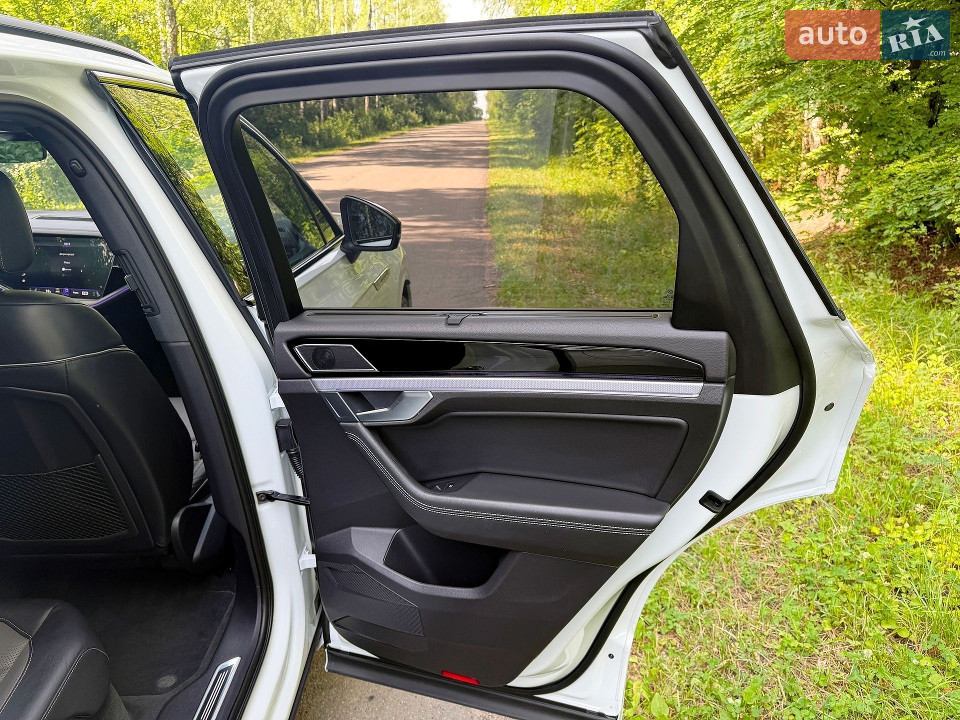 Volkswagen Touareg 2021 VIN WVGZZZCRZMD036362 фото оголошення 16 з 23