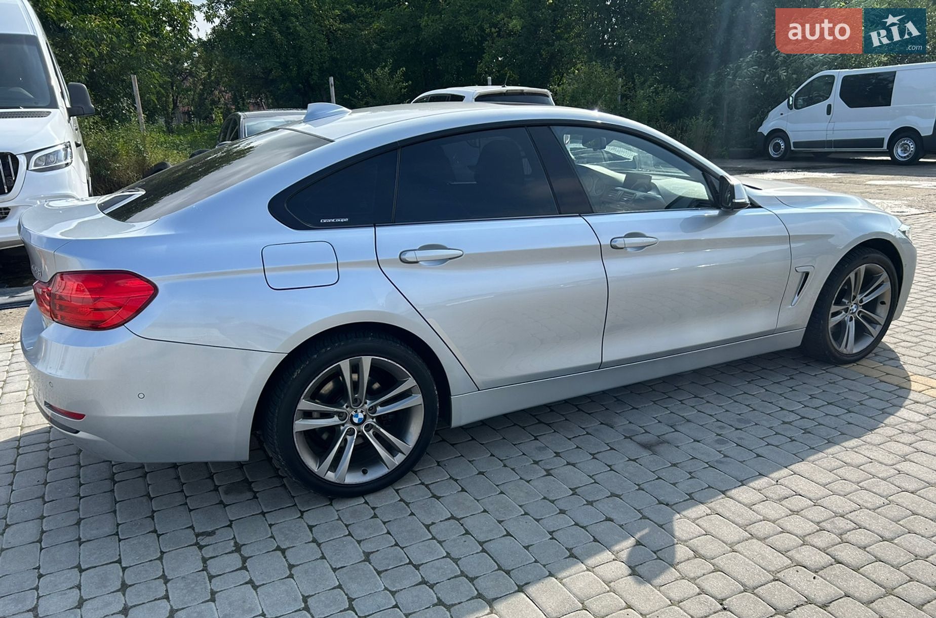 BMW 4 Series Gran Coupe 2016 VIN WBA4C9C52GG140263 фото оголошення 10 з 70