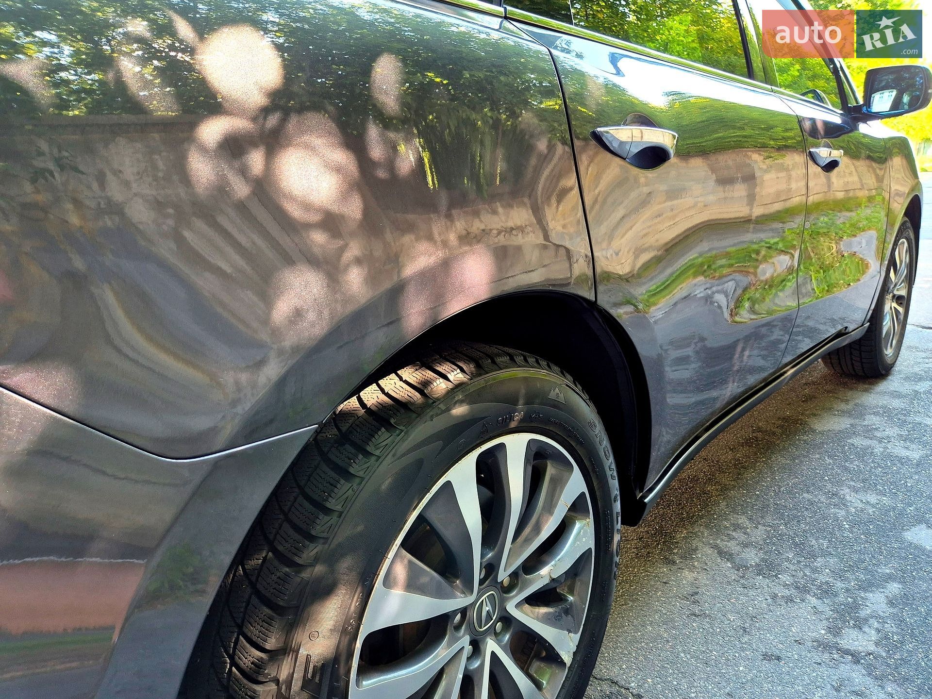 Acura MDX 2015 VIN 5FRYD4H2XGB043579 фото оголошення 12 з 46