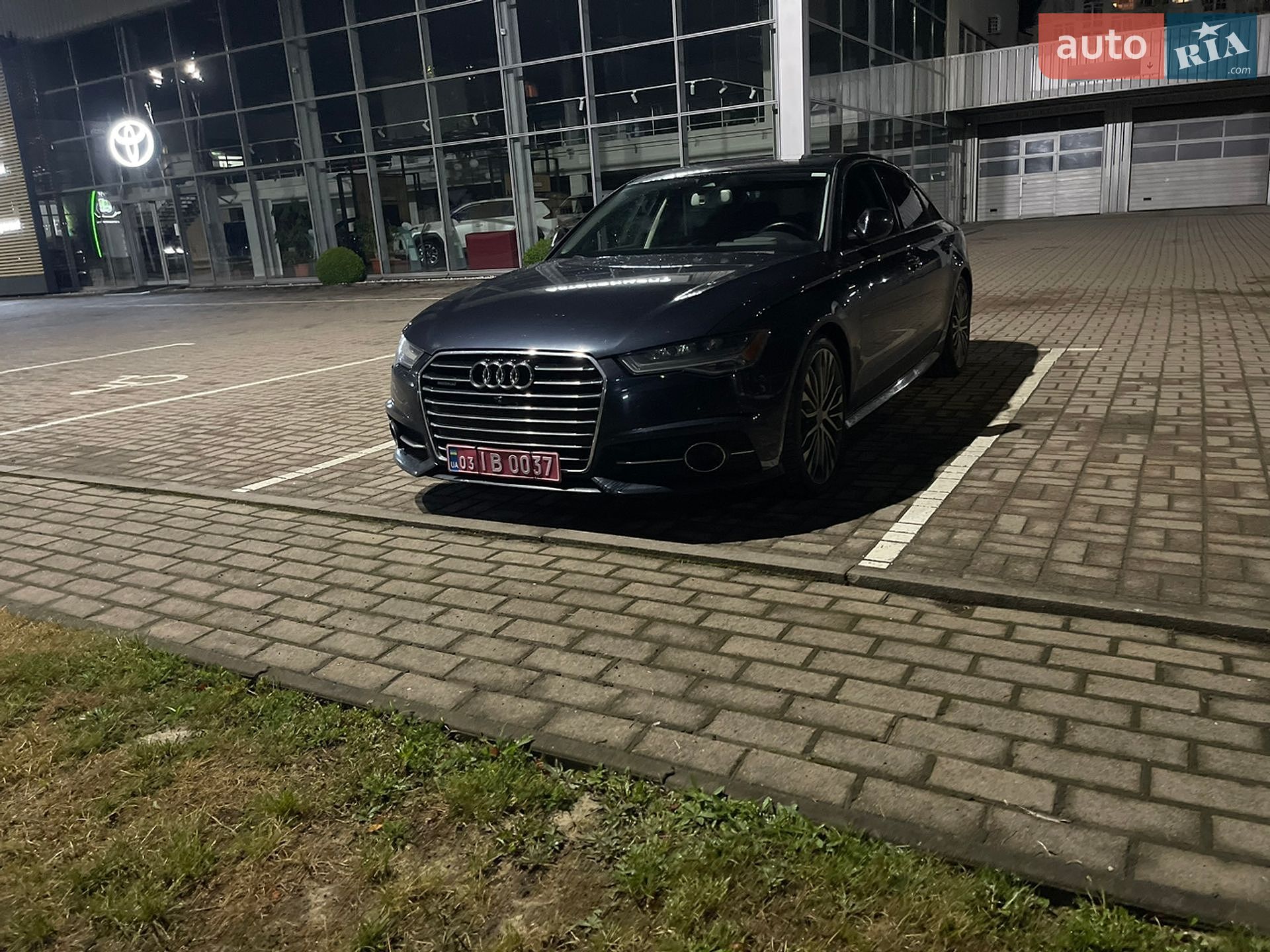 Audi A6 2016 VIN WAUHGAFC5GN125124 фото оголошення 5 з 9