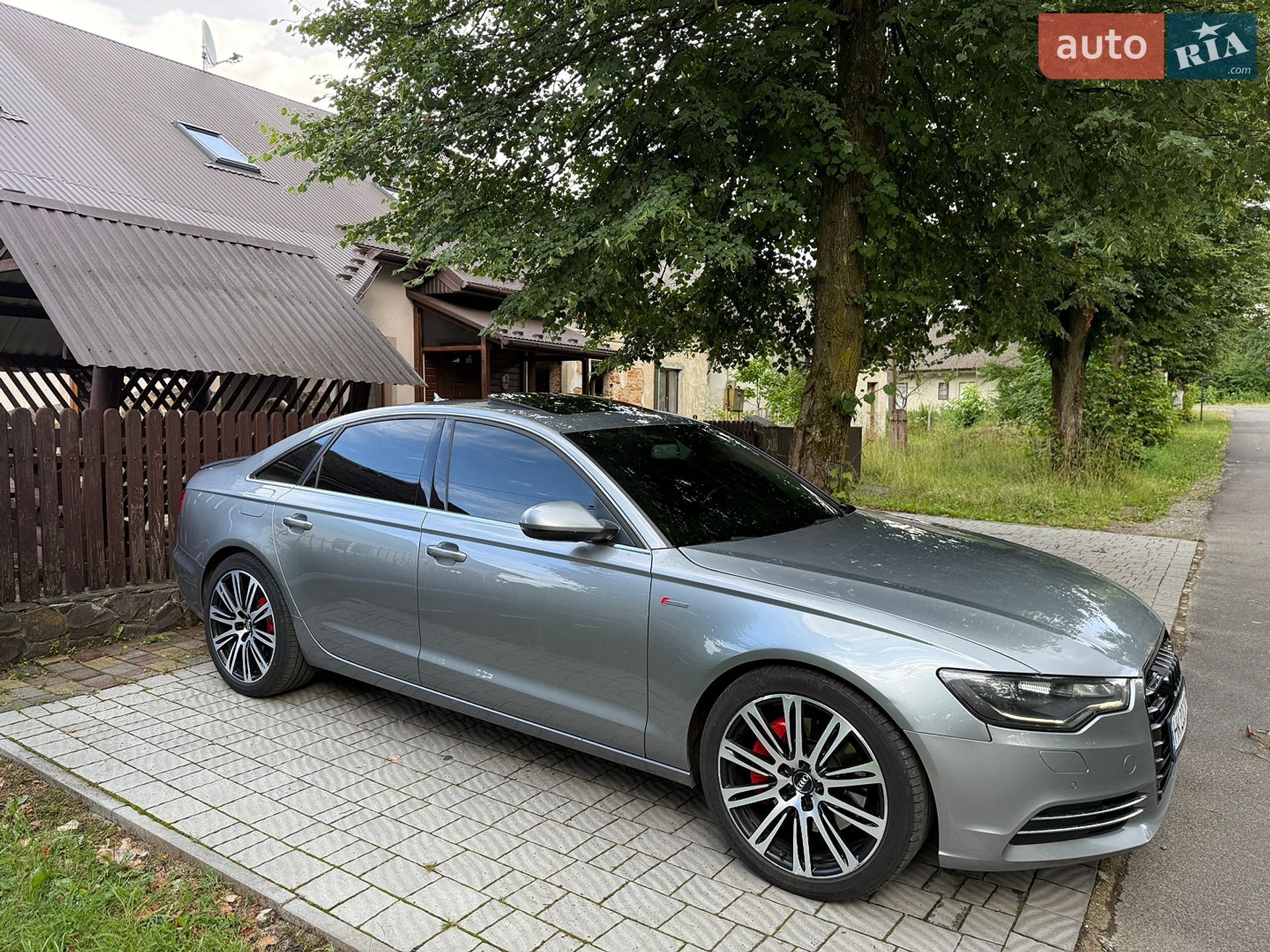 Audi A6 2013 VIN WAUFGAFC8EN023210 фото оголошення 7 з 11
