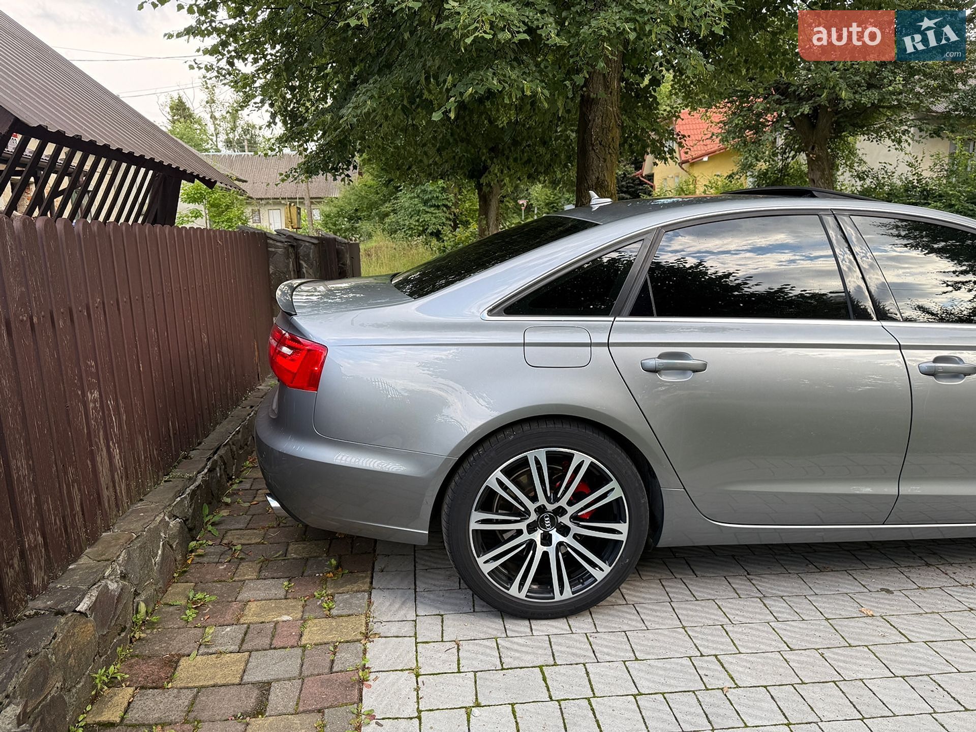 Audi A6 2013 VIN WAUFGAFC8EN023210 фото оголошення 9 з 11