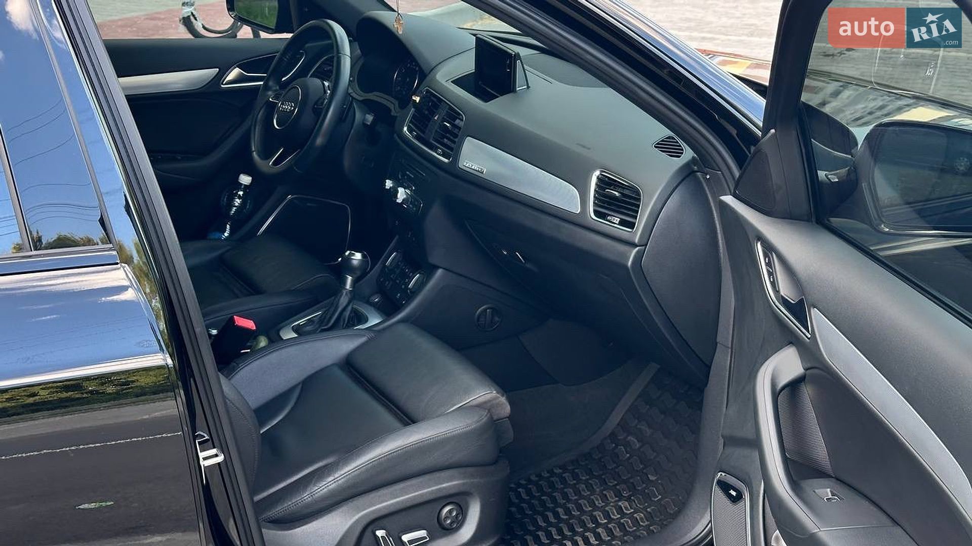 Audi Q3 2017 VIN WA1JCCFS2JR014611 фото оголошення 13 з 15