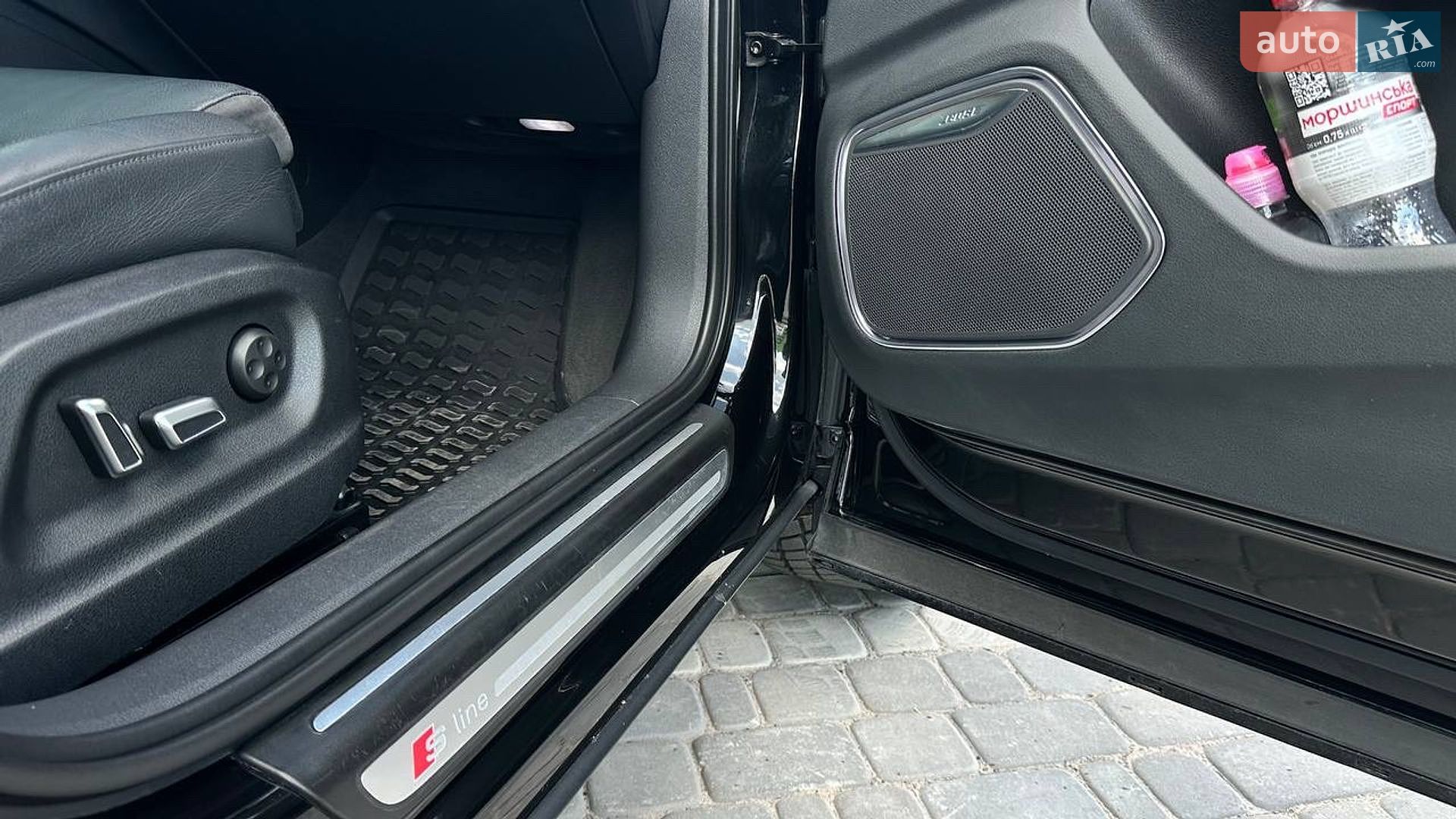 Audi Q3 2017 VIN WA1JCCFS2JR014611 фото оголошення 12 з 15