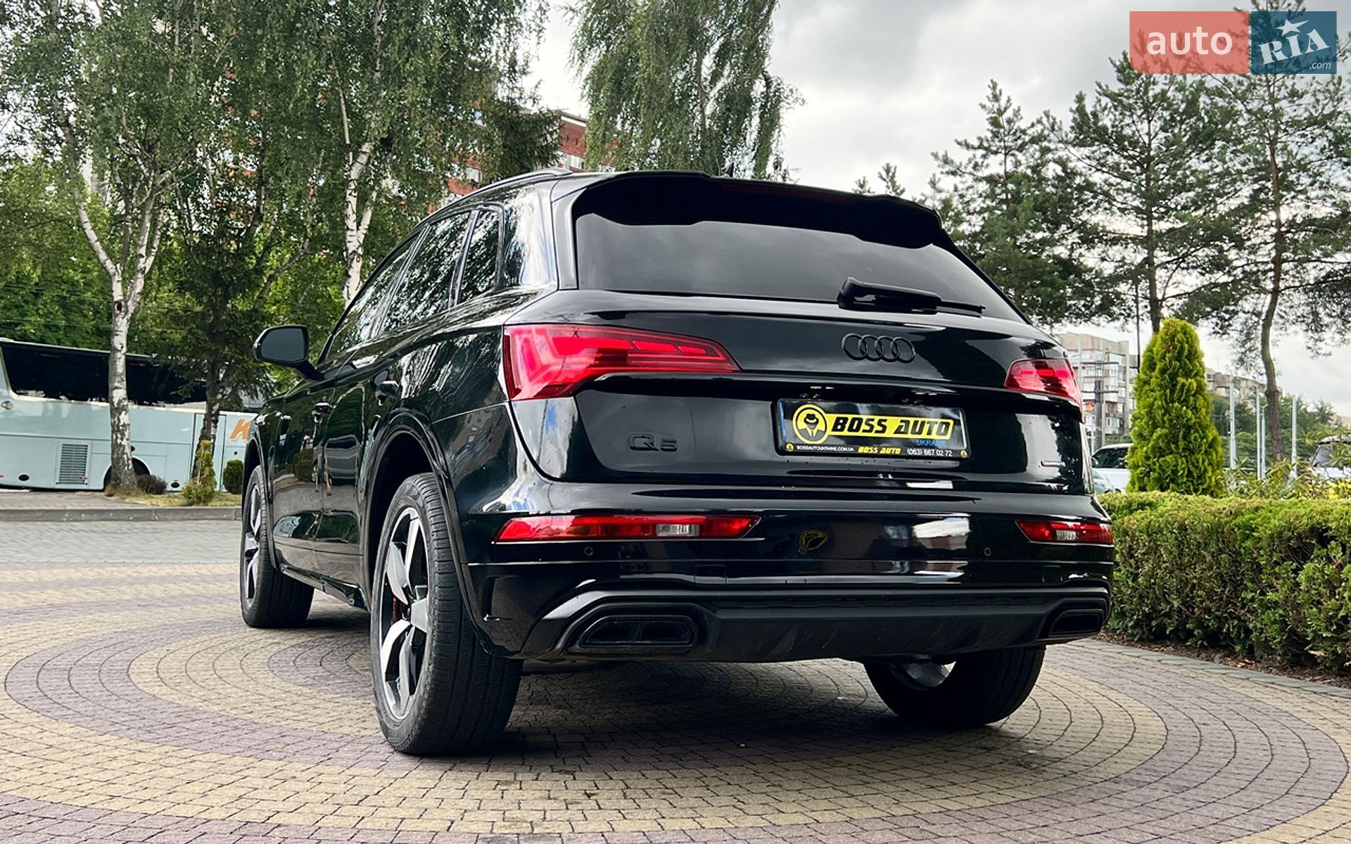 Audi Q5 2023 VIN WA1EAAFY2P2182380 фото оголошення 5 з 25