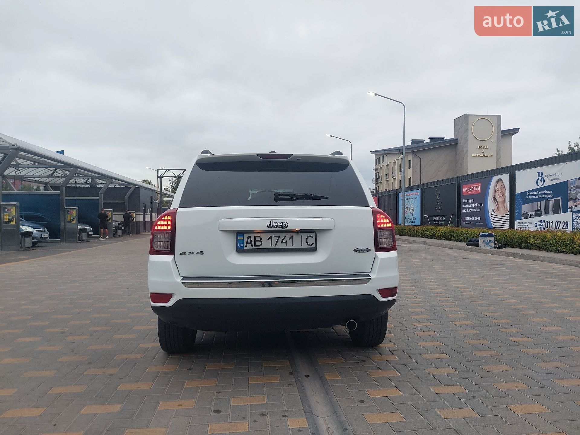 Jeep Compass 2015 VIN 1C4NJDEB6GD596304 фото оголошення 6 з 18