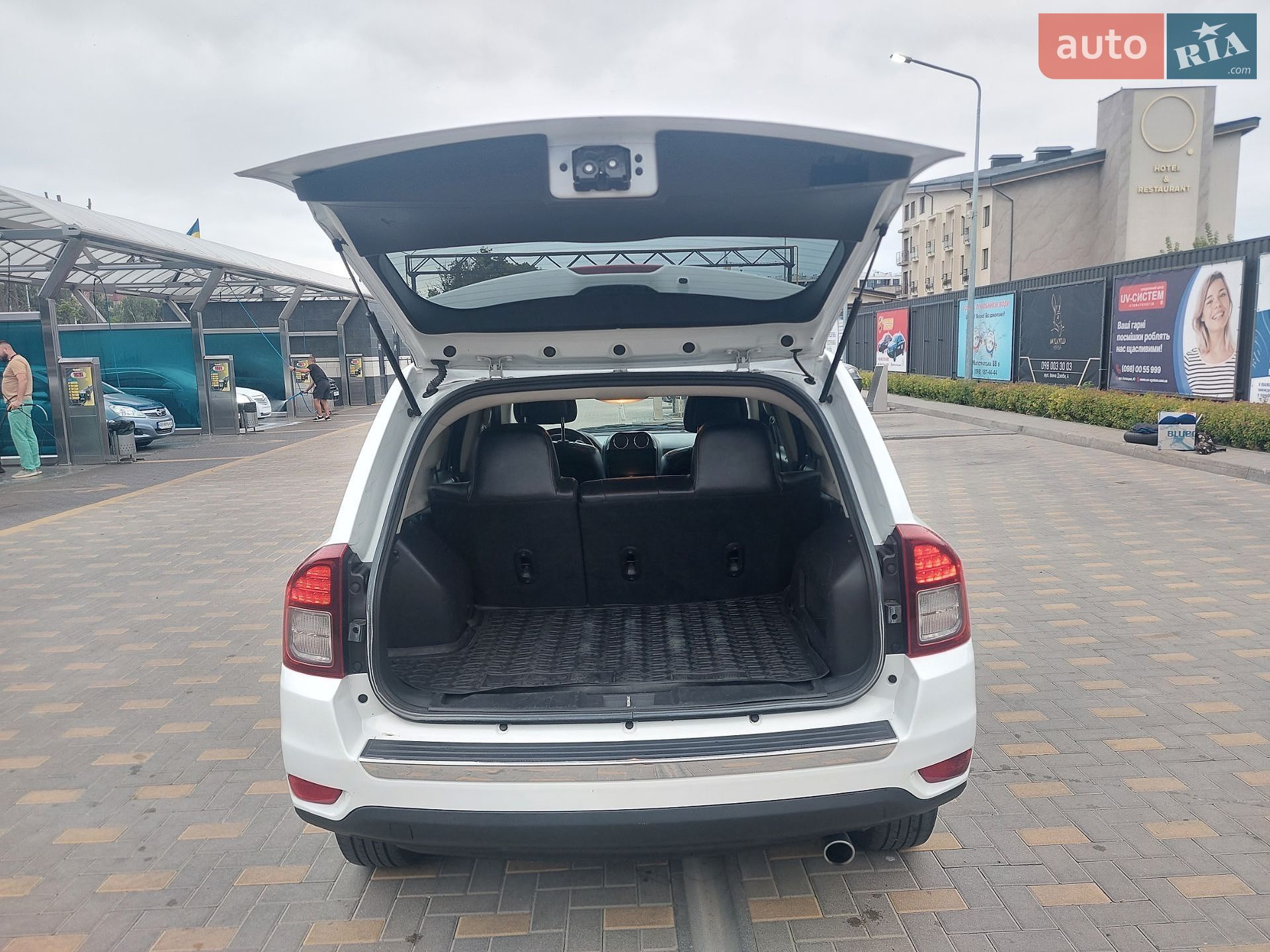 Jeep Compass 2015 VIN 1C4NJDEB6GD596304 фото оголошення 7 з 18