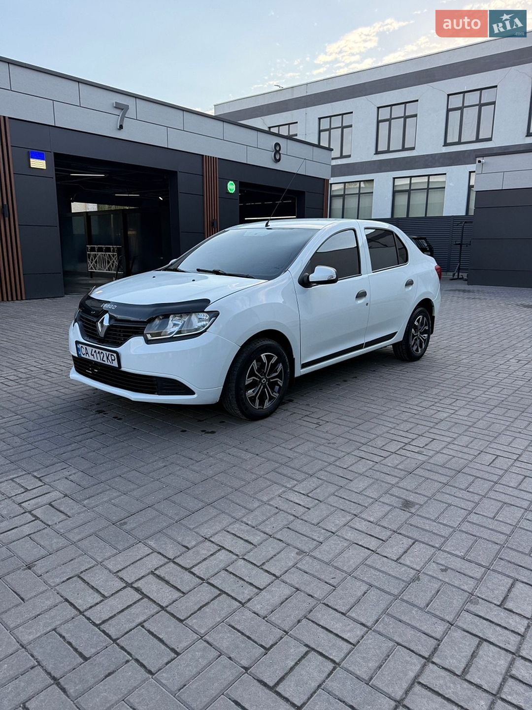 Renault Logan 2015 VIN VF14SRGP453452729 фото оголошення 3 з 9